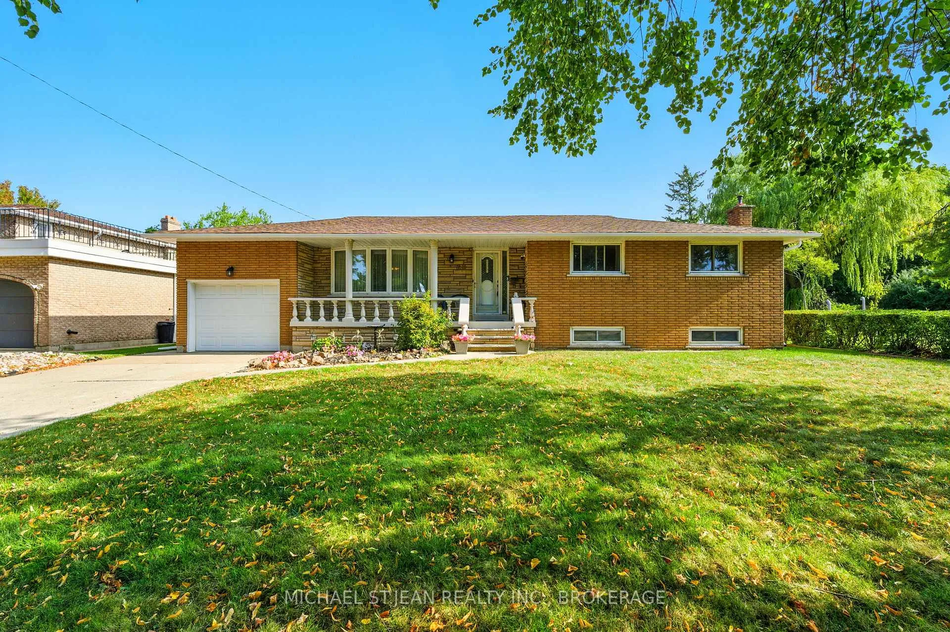 Photo 4 of 20 Woodside Drive, Hamilton, Sherwood — HOMEH