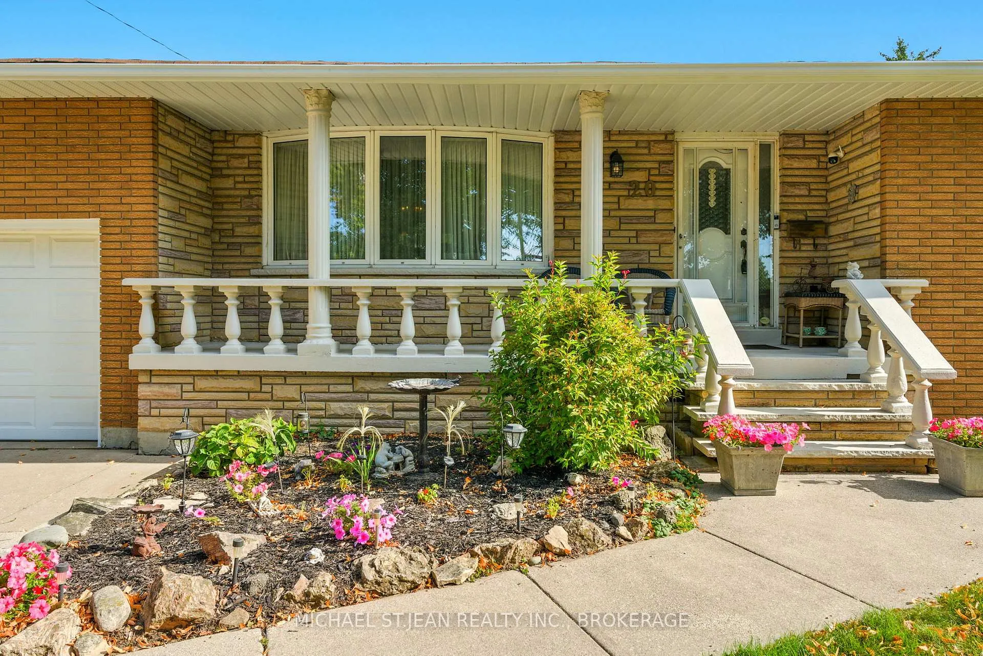 Photo 5 of 20 Woodside Drive, Hamilton, Sherwood — HOMEH