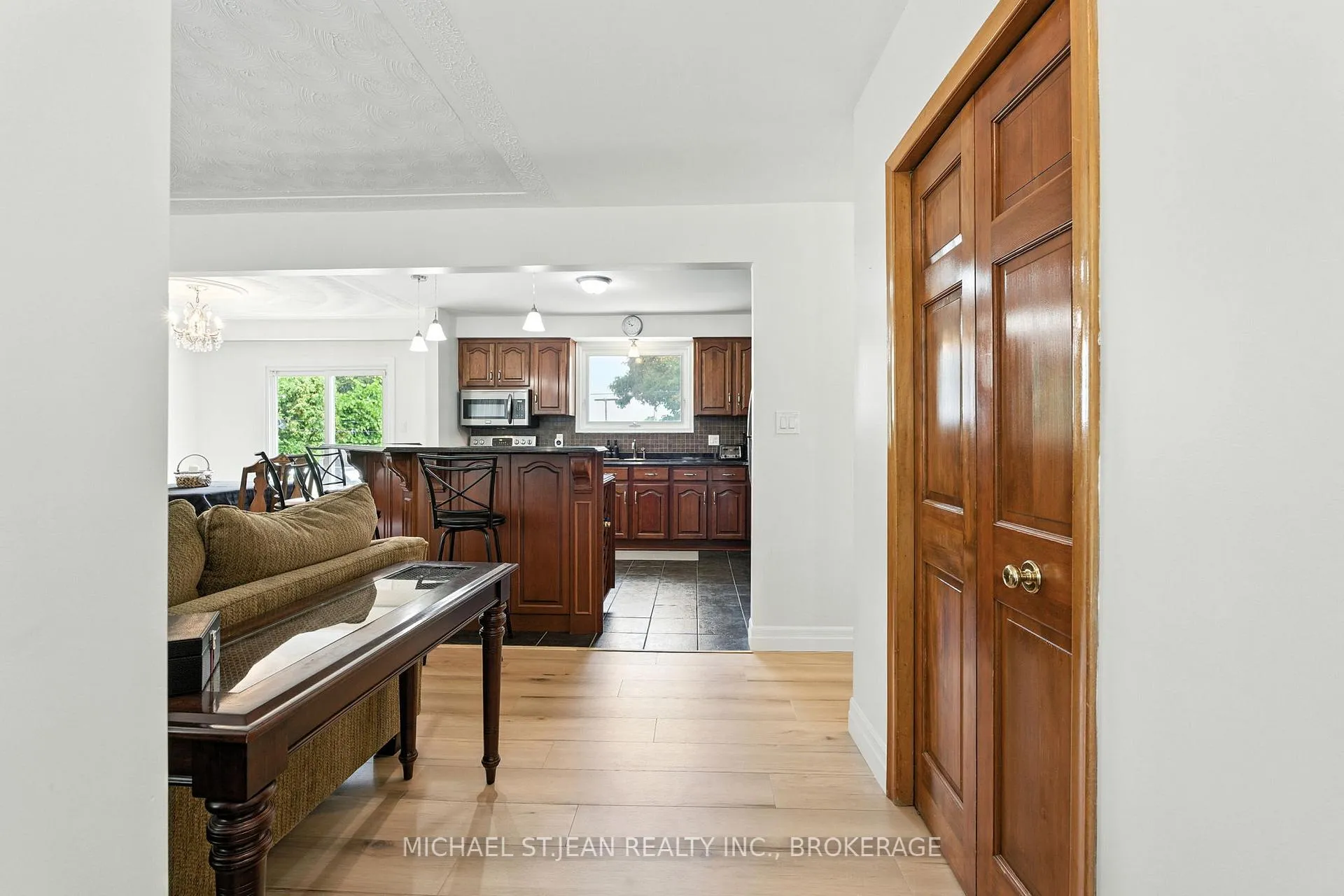 Photo 7 of 20 Woodside Drive, Hamilton, Sherwood — HOMEH