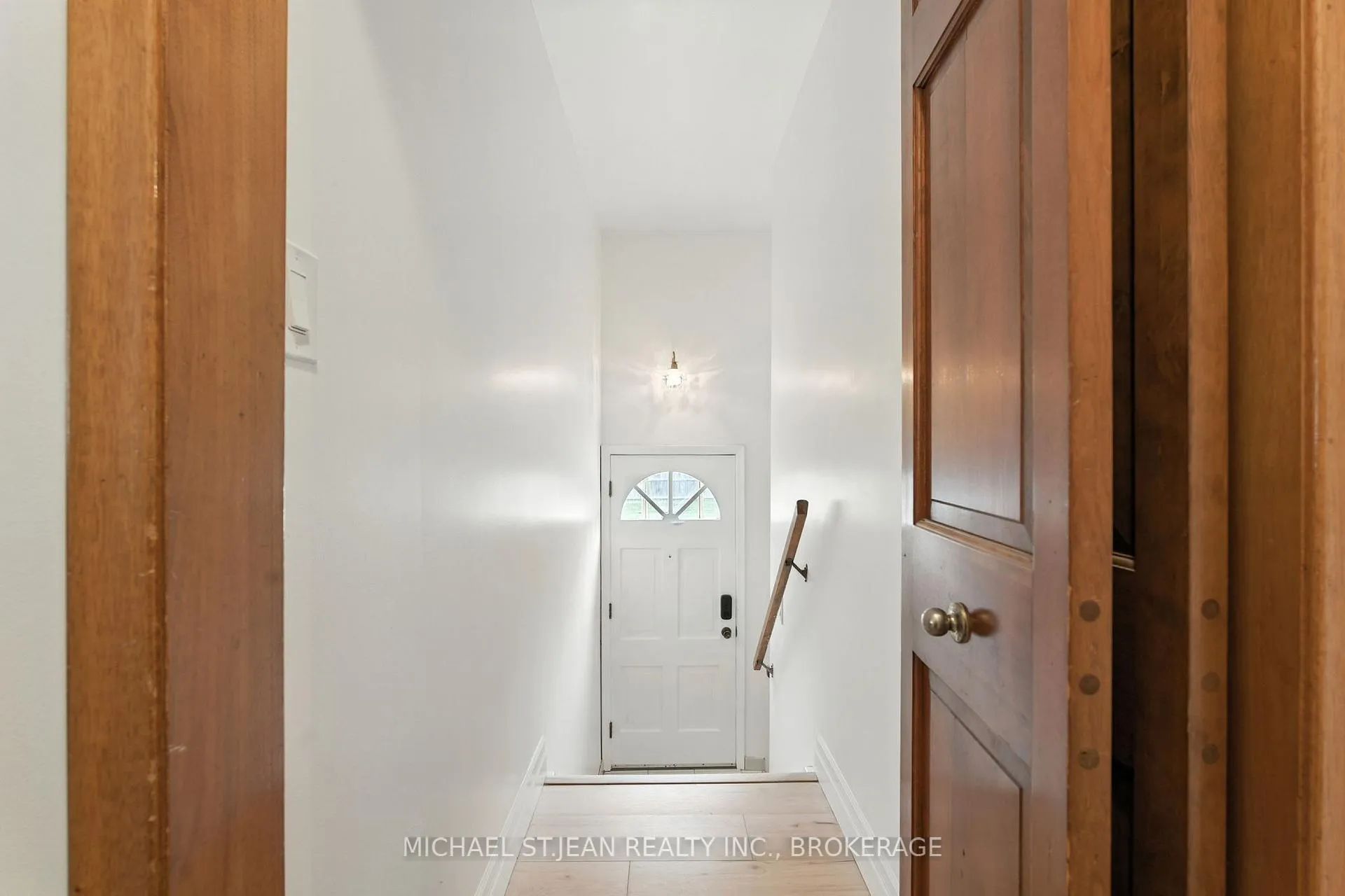 Photo 29 of 20 Woodside Drive, Hamilton, Sherwood — HOMEH