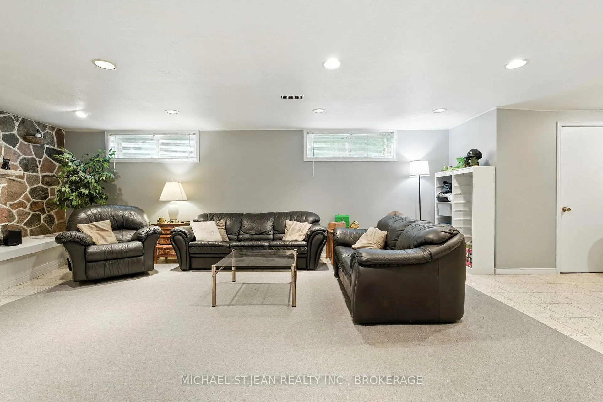 Photo 30 of 20 Woodside Drive, Hamilton, Sherwood — HOMEH