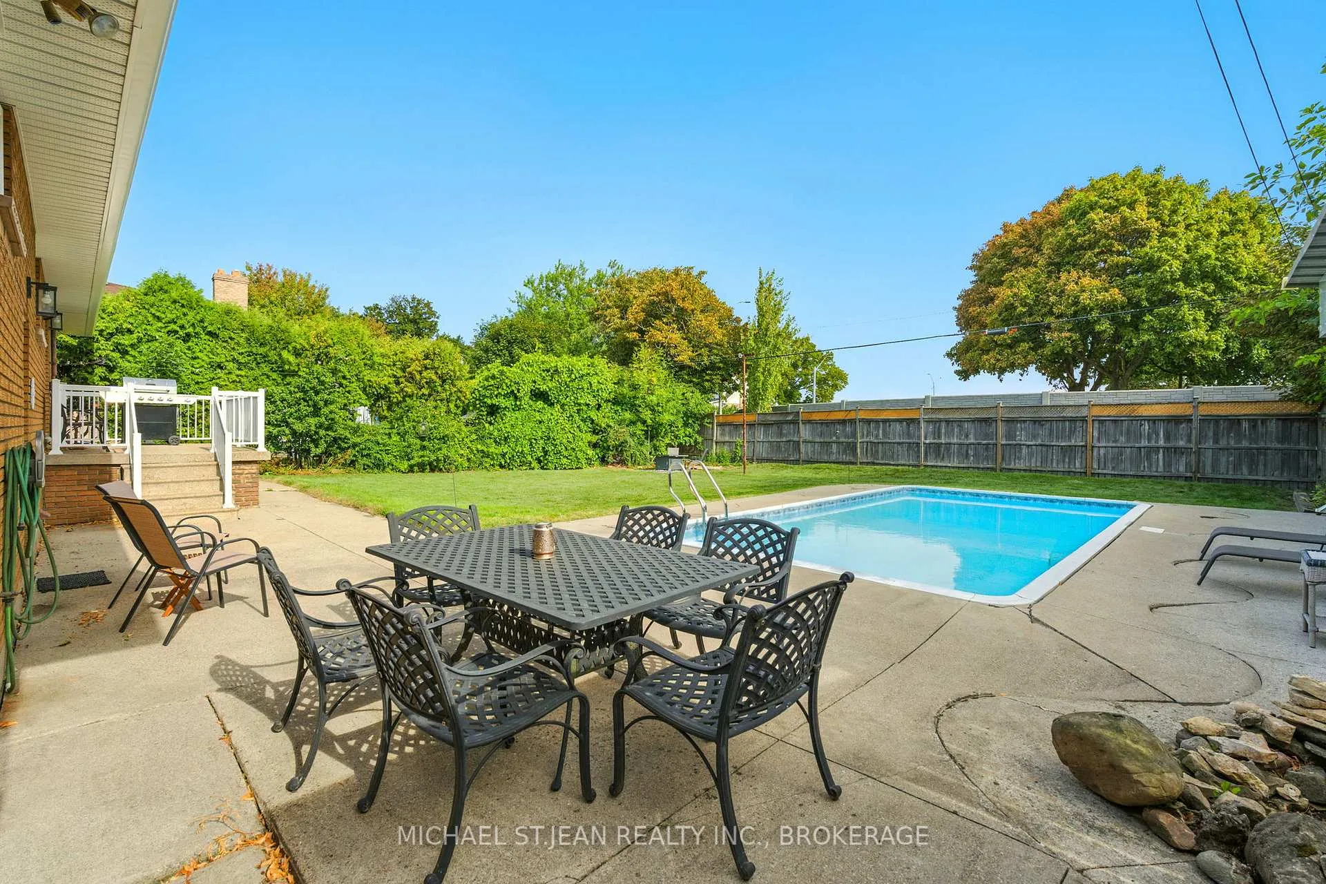 Photo 41 of 20 Woodside Drive, Hamilton, Sherwood — HOMEH
