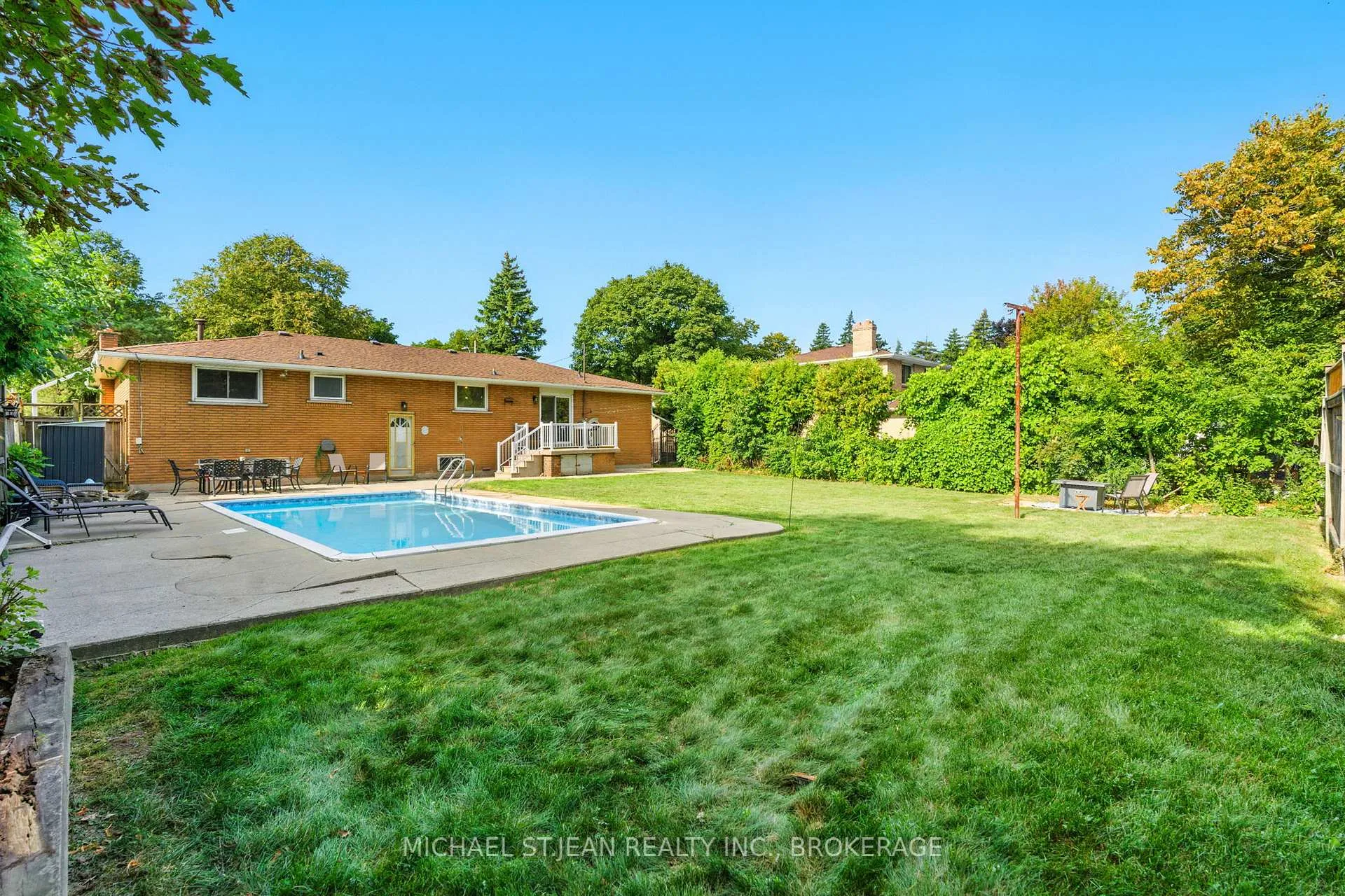 Photo 43 of 20 Woodside Drive, Hamilton, Sherwood — HOMEH