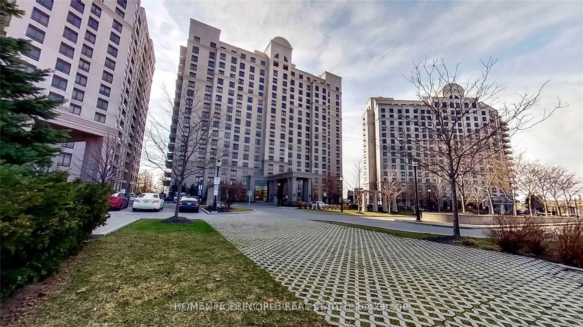 Front of Unit 910, 9245 Jane Street