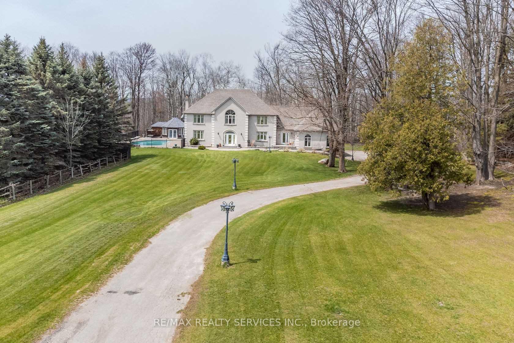 Photo 28 of 4032 Boston Mills Road, Caledon, Rural Caledon — HOMEH