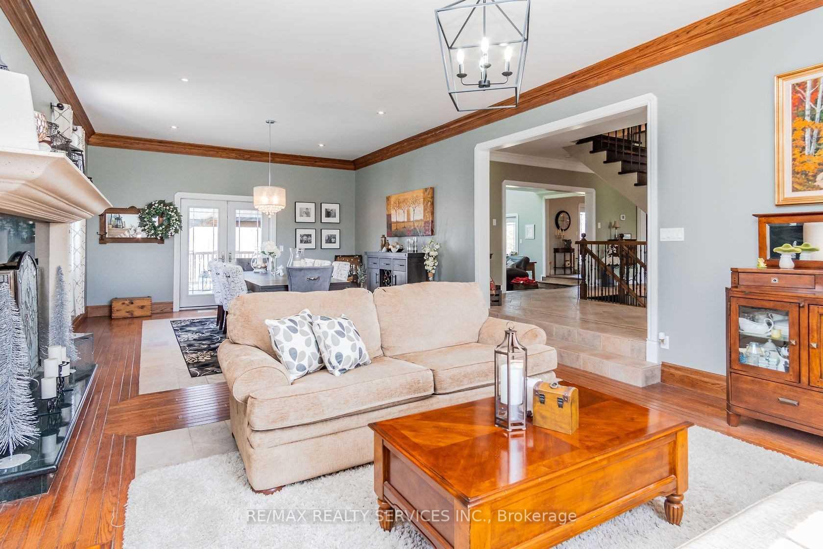 Photo 3 of 4032 Boston Mills Road, Caledon, Rural Caledon — HOMEH