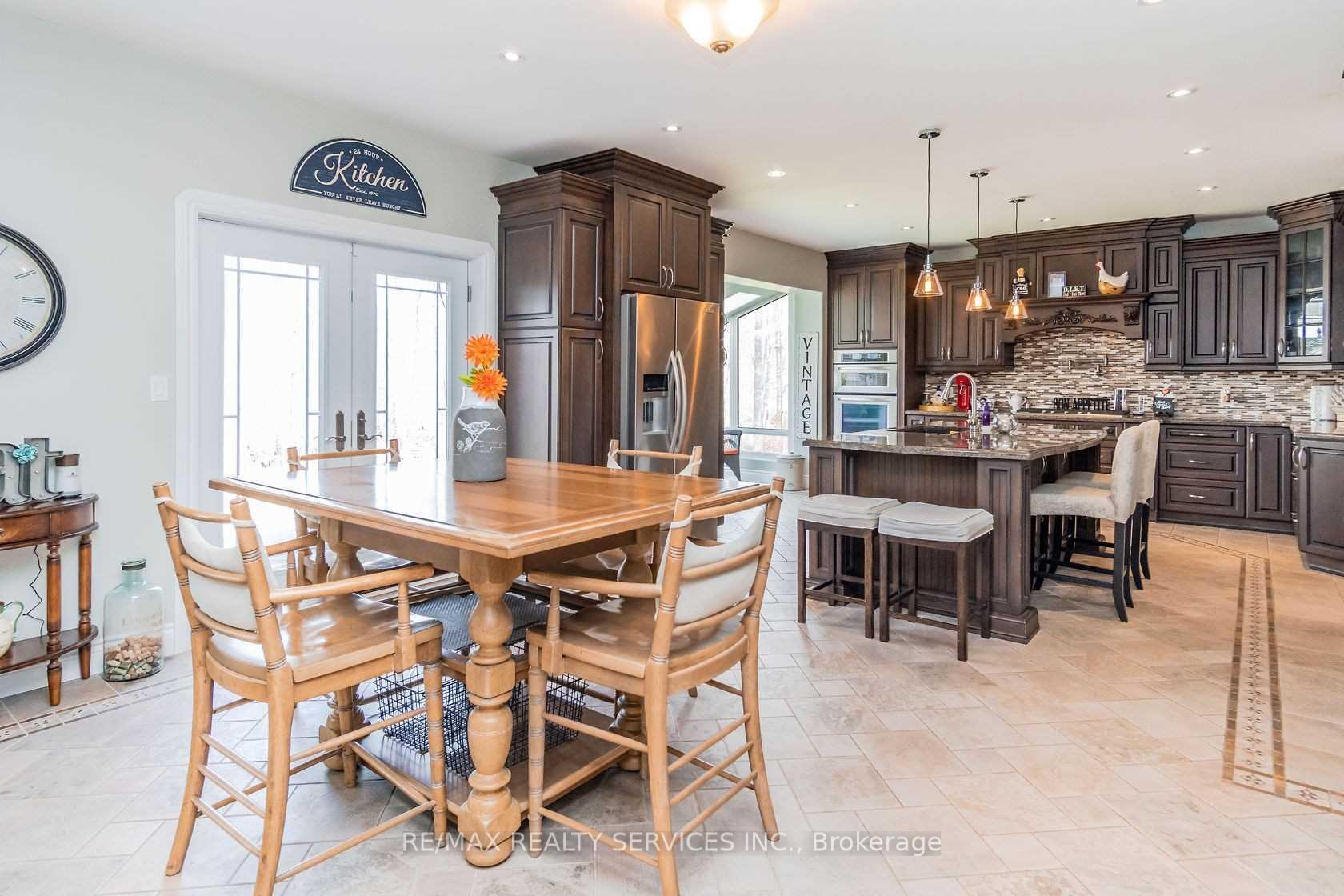 Photo 7 of 4032 Boston Mills Road, Caledon, Rural Caledon — HOMEH