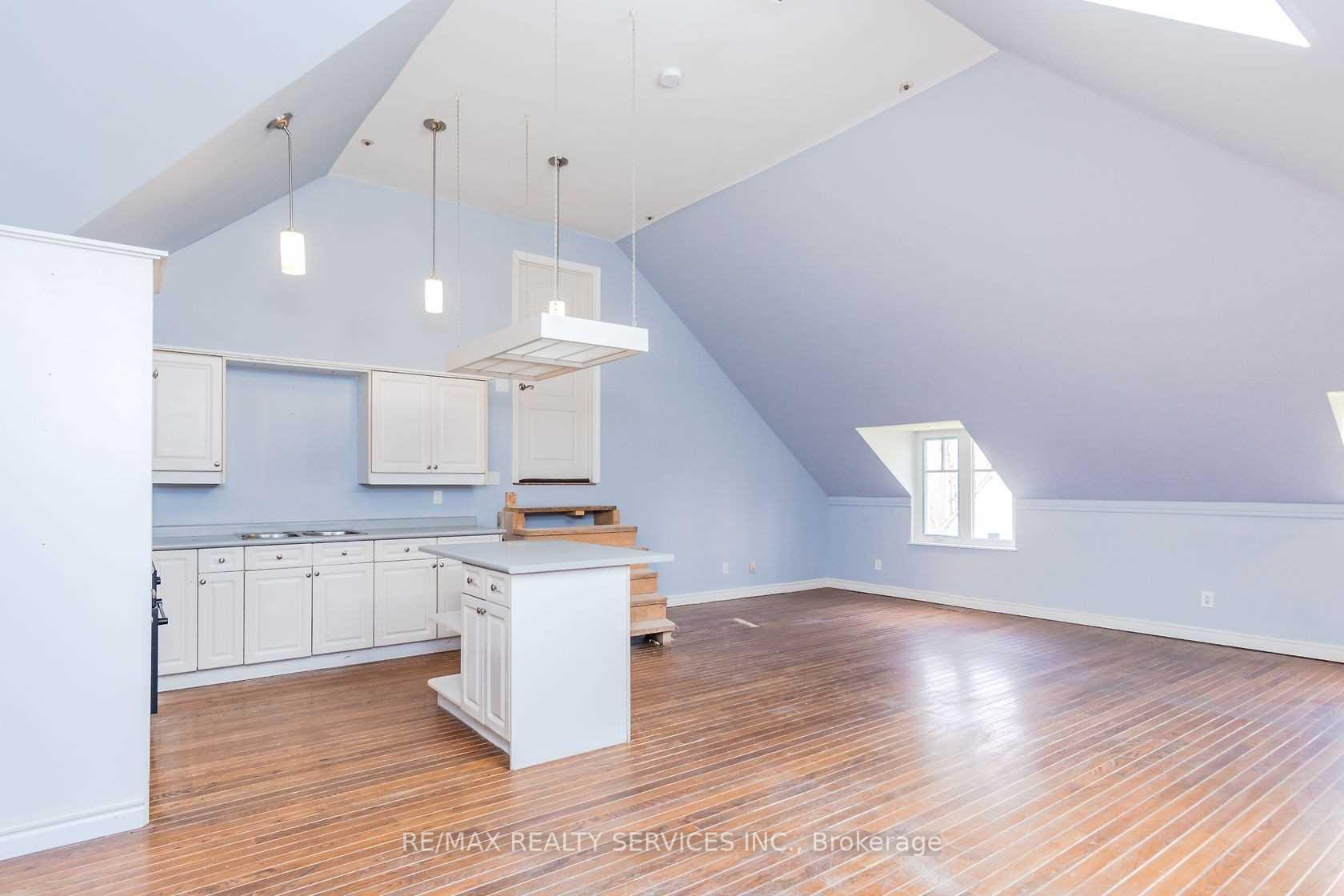 Photo 15 of 4032 Boston Mills Road, Caledon, Rural Caledon — HOMEH