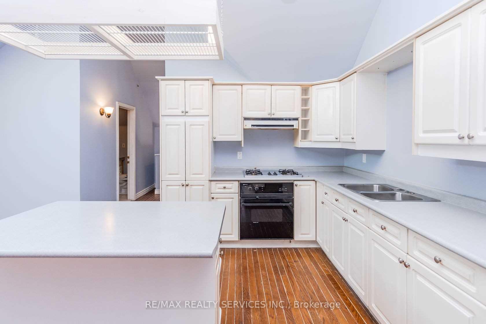 Photo 18 of 4032 Boston Mills Road, Caledon, Rural Caledon — HOMEH