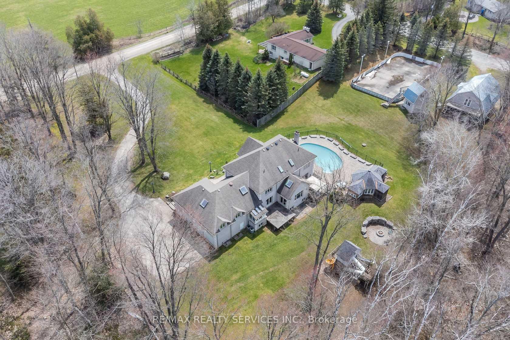 Photo 20 of 4032 Boston Mills Road, Caledon, Rural Caledon — HOMEH