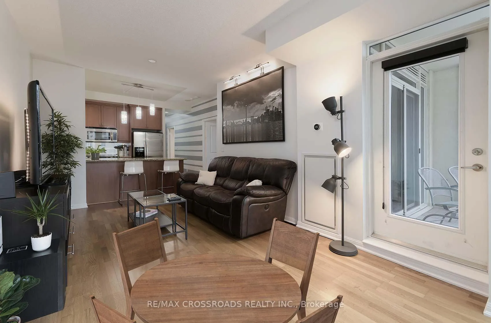 Photo 8 of Unit 510, 628 Fleet Street, Toronto, Niagara — HOMEH