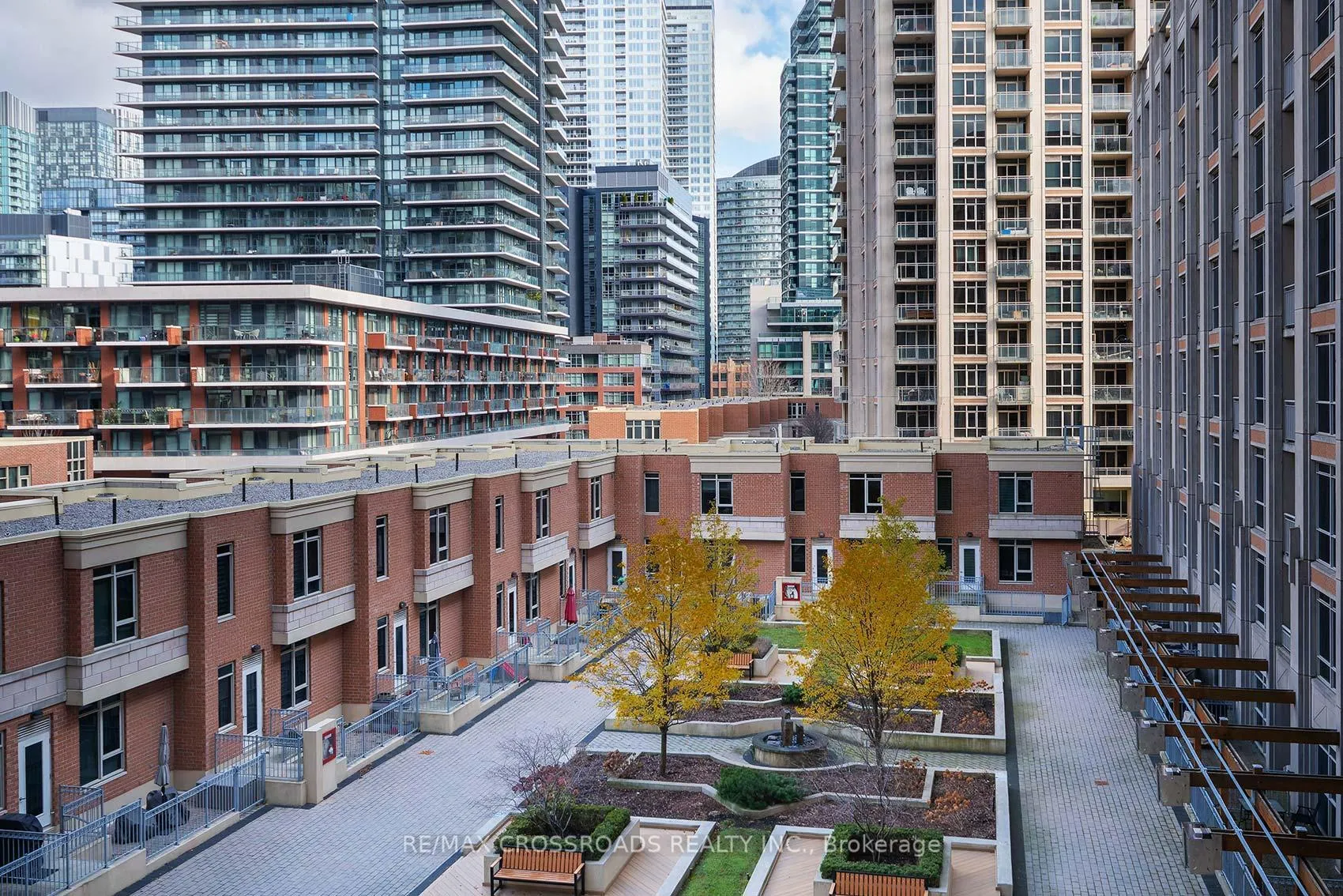 Photo 21 of Unit 510, 628 Fleet Street, Toronto, Niagara — HOMEH