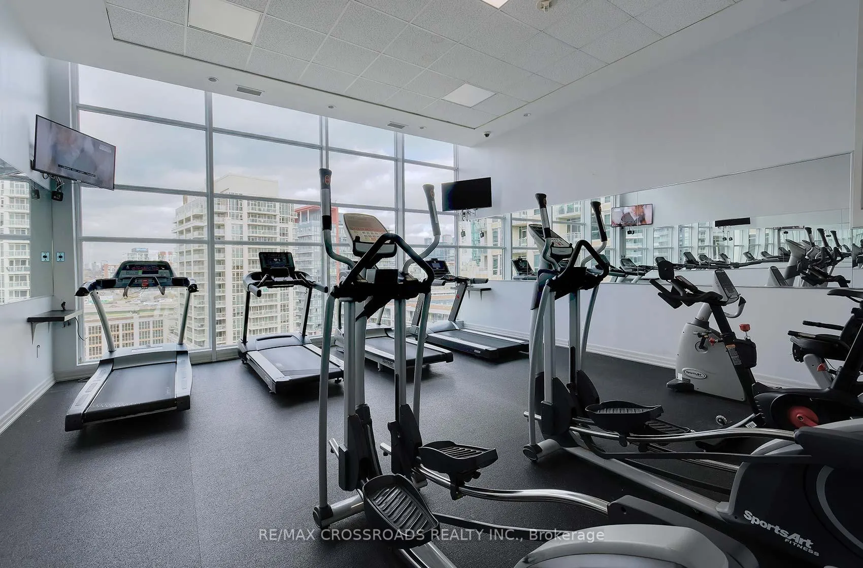 Photo 25 of Unit 510, 628 Fleet Street, Toronto, Niagara — HOMEH