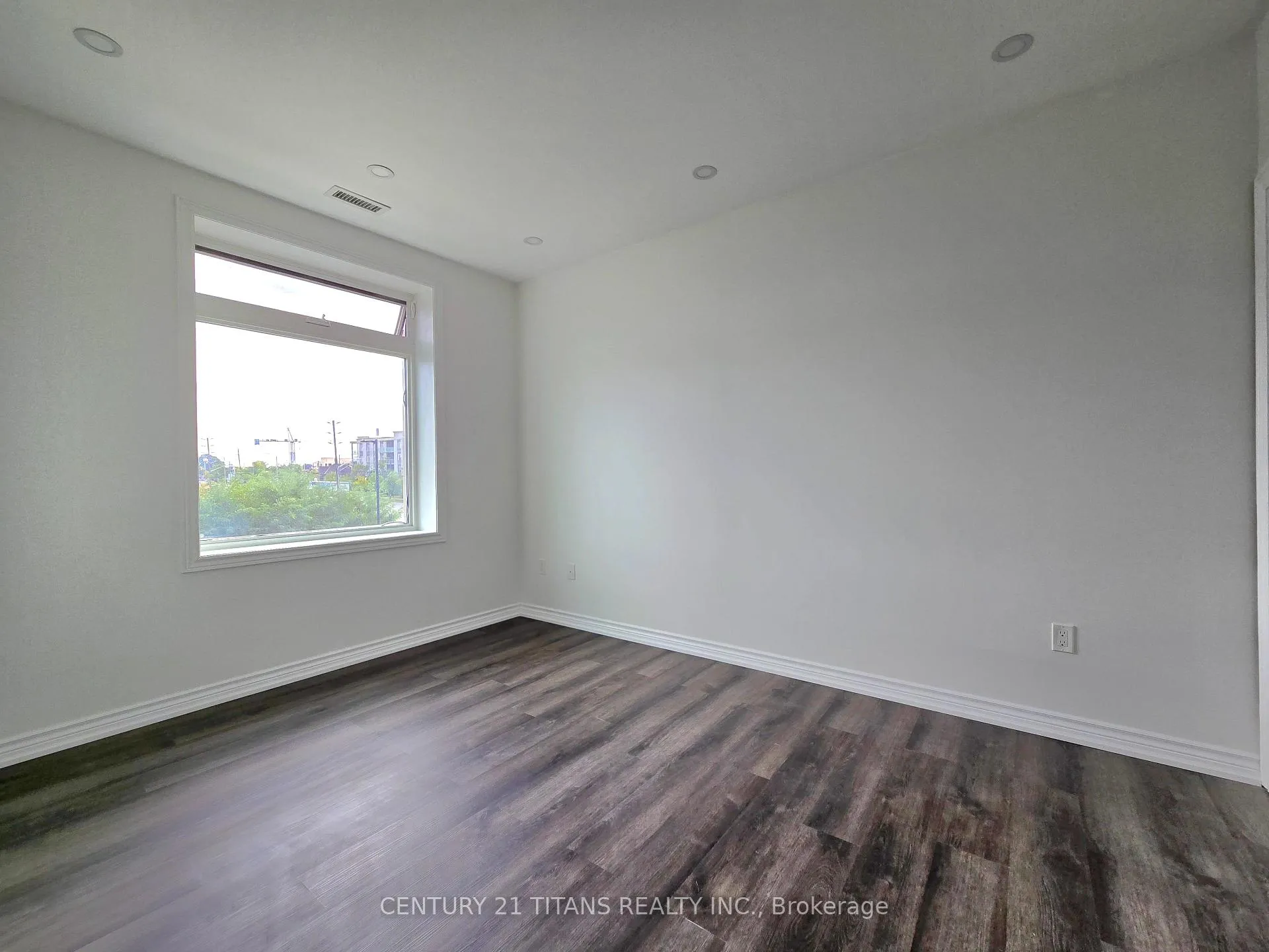 Photo 8 of Unit 220, 7325 Markham Road, Markham, Cedarwood — HOMEH