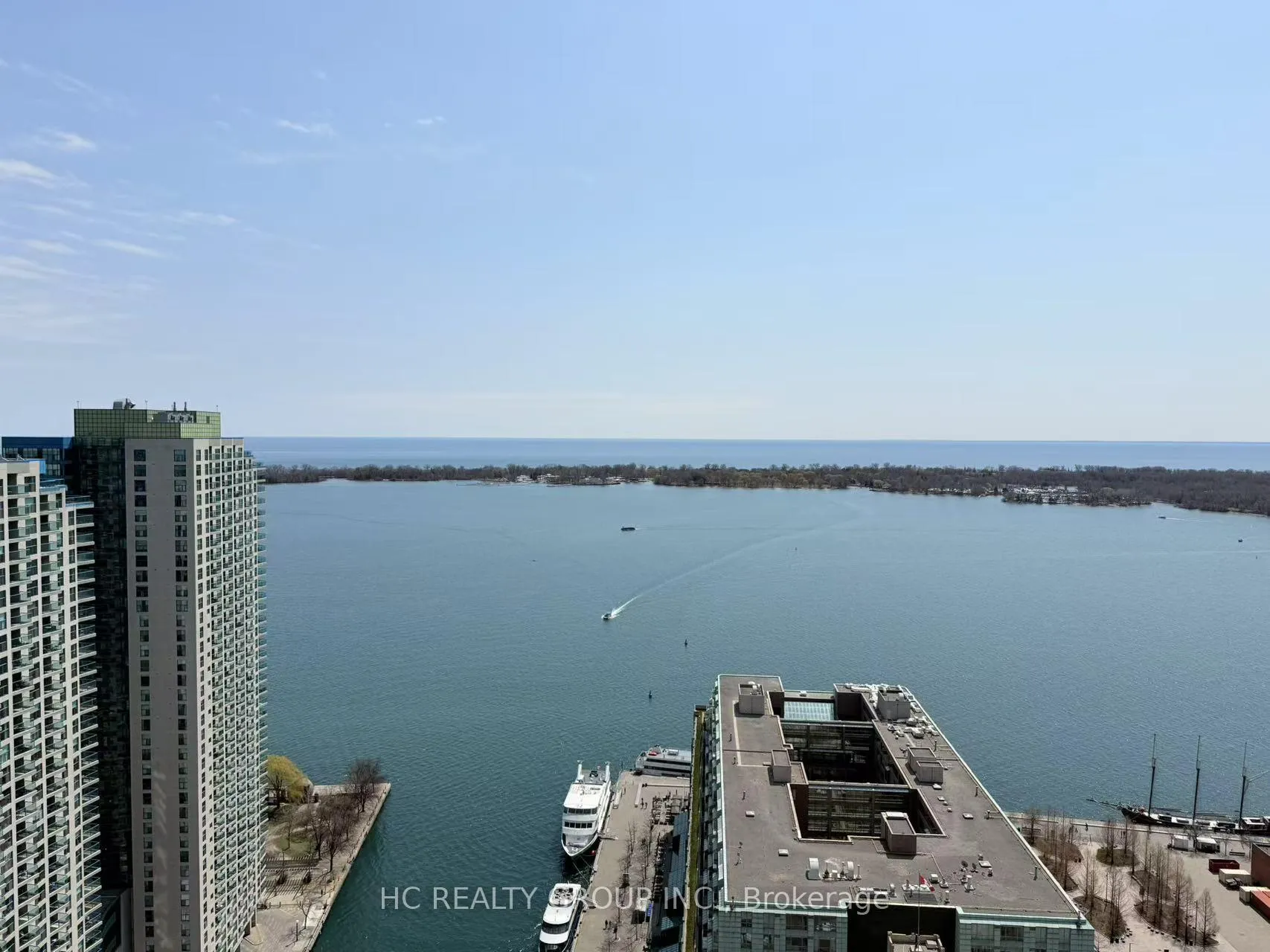 Photo 13 of Unit PH4, 8 York Street, Toronto, Waterfront Communities — HOMEH