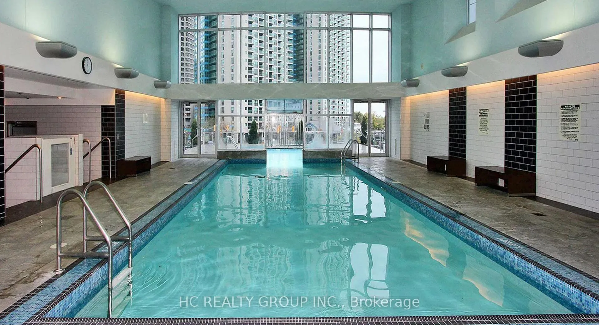 Photo 15 of Unit PH4, 8 York Street, Toronto, Waterfront Communities — HOMEH