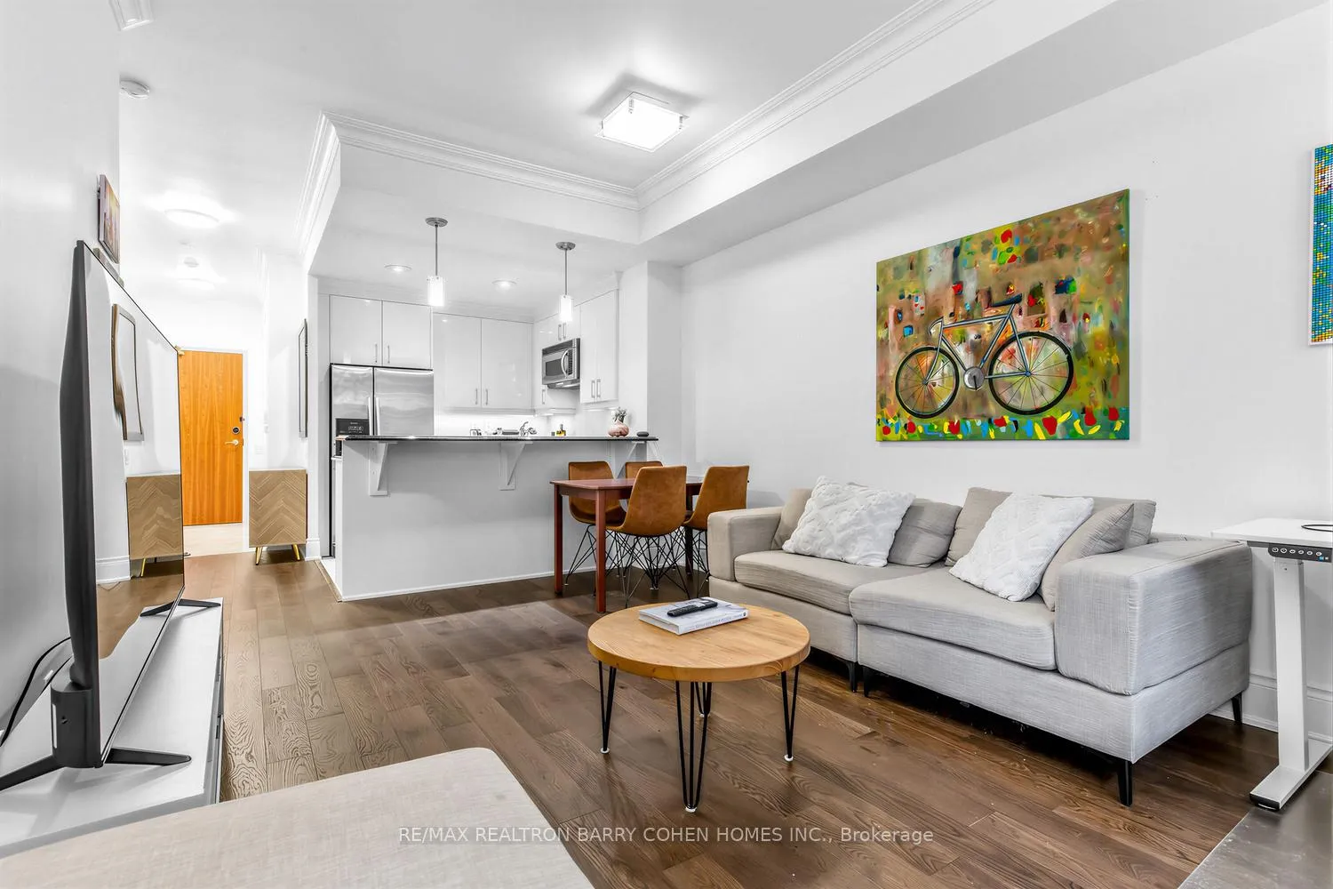Photo 7 of Unit 501, 55 Delisle Avenue, Toronto, Yonge-St. Clair — HOMEH
