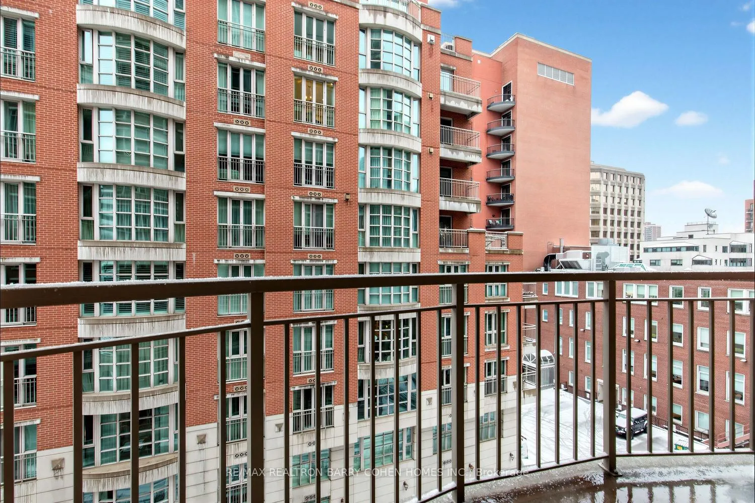 Photo 15 of Unit 501, 55 Delisle Avenue, Toronto, Yonge-St. Clair — HOMEH