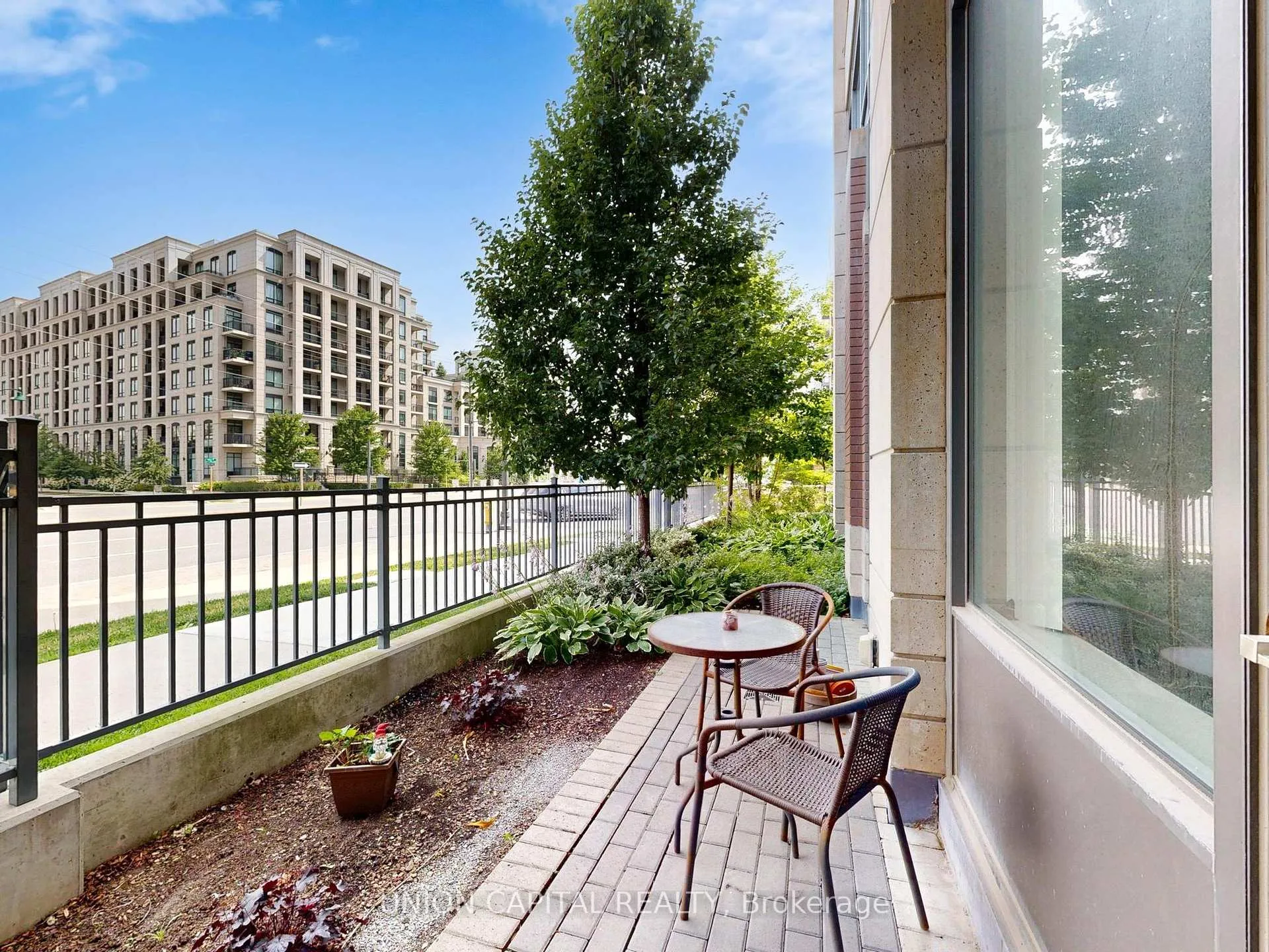 Photo 14 of Unit 109, 28 Uptown Drive, Markham, Unionville — HOMEH