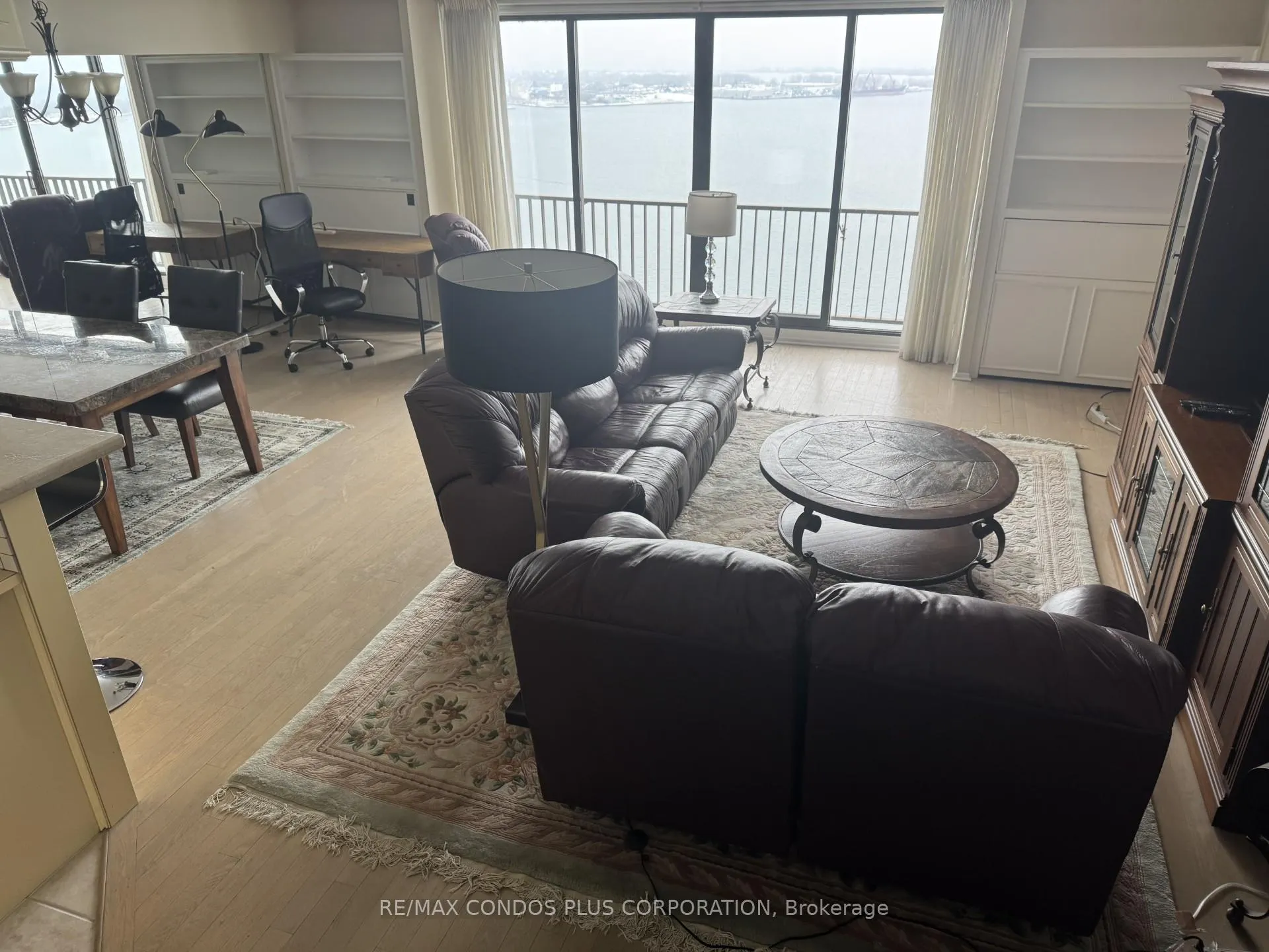 Photo 3 of Unit 3221, 33 Harbour Square, Toronto, Waterfront Communities — HOMEH