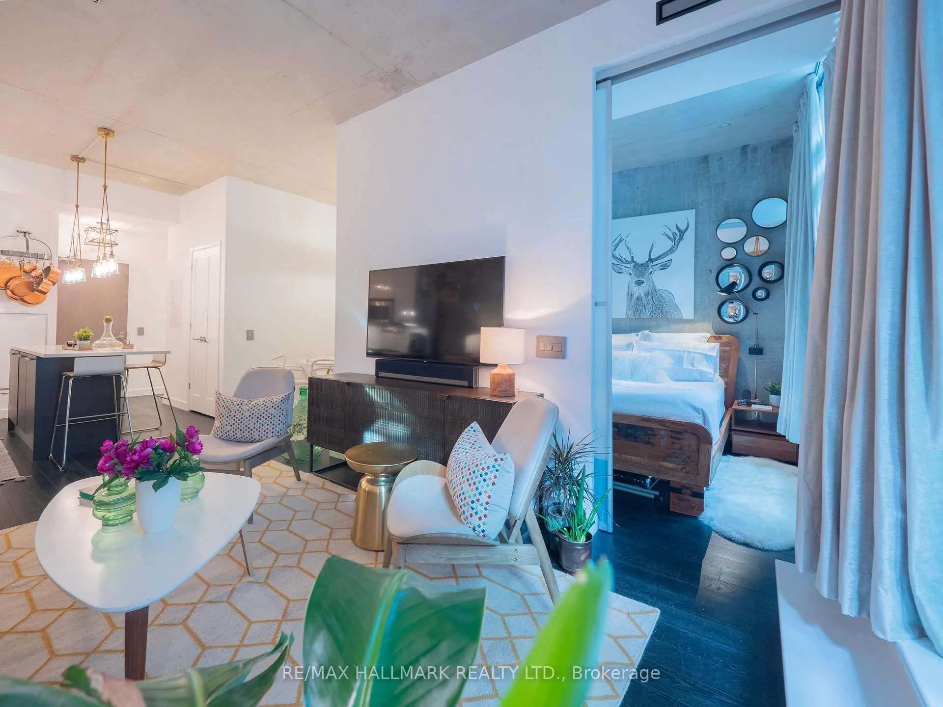 Photo 21 of Unit 526, 90 Broadview Avenue, Toronto, South Riverdale — HOMEH