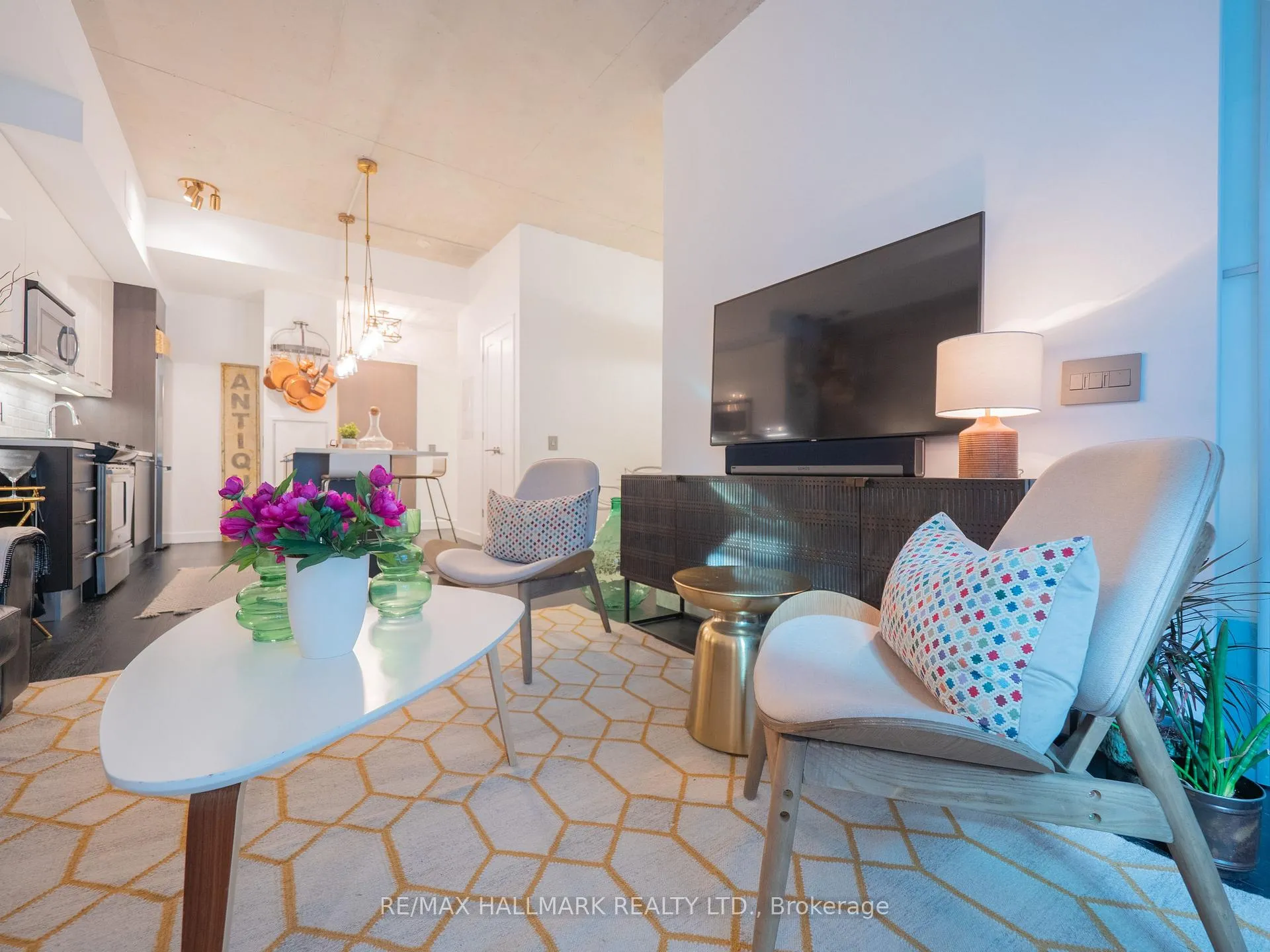 Photo 22 of Unit 526, 90 Broadview Avenue, Toronto, South Riverdale — HOMEH