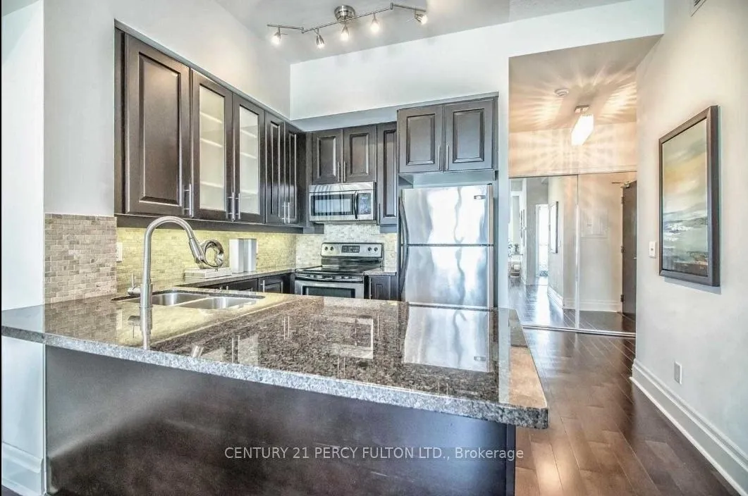 Photo 3 of Unit 908, 1 Upper Duke Crescent, Markham, Unionville — HOMEH