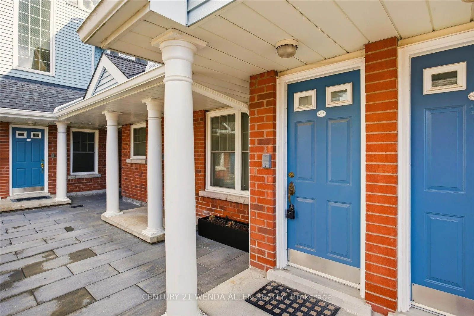 Photo 2 of Unit D16, 1663 Nash Road, Clarington, Courtice — HOMEH
