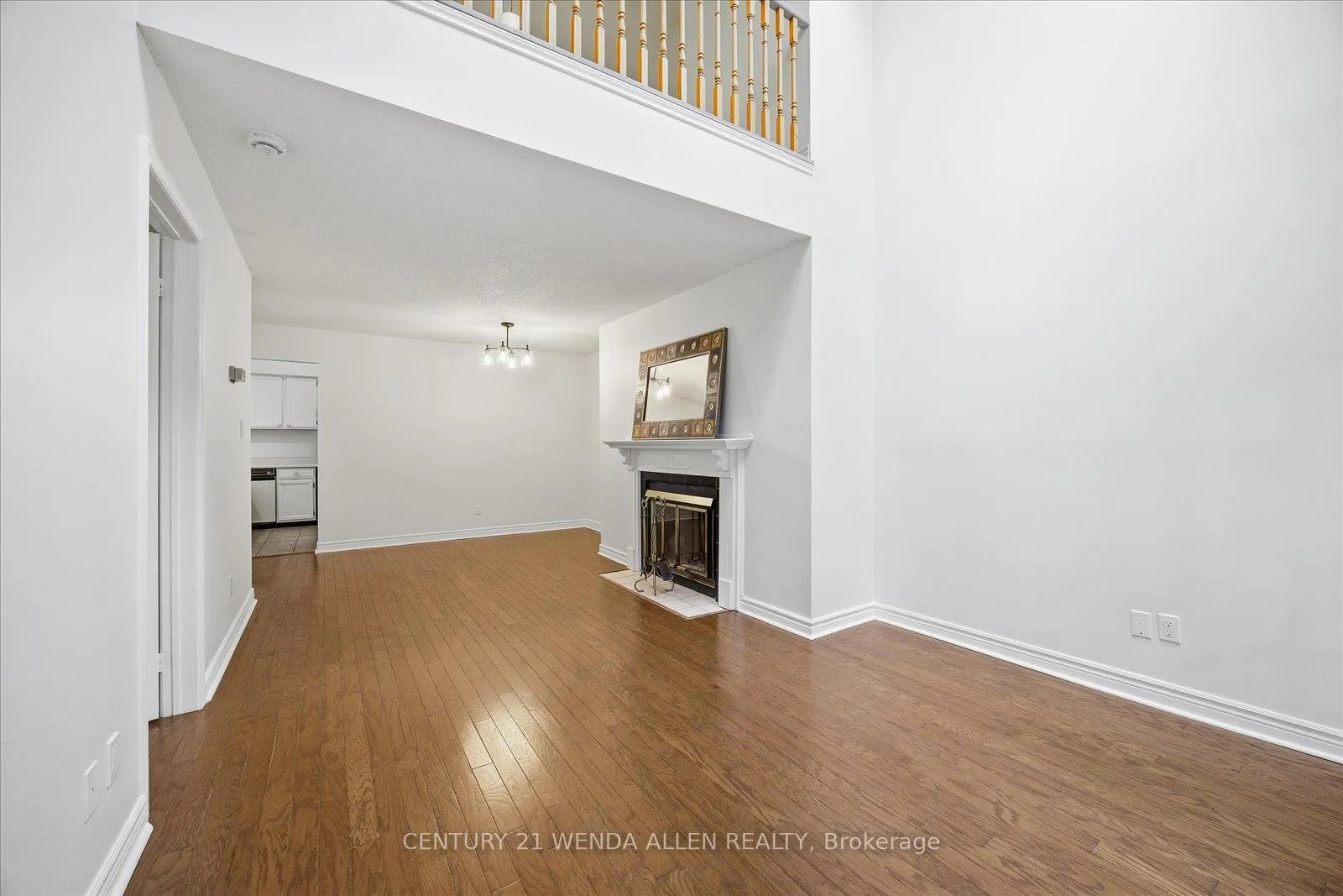 Photo 4 of Unit D16, 1663 Nash Road, Clarington, Courtice — HOMEH