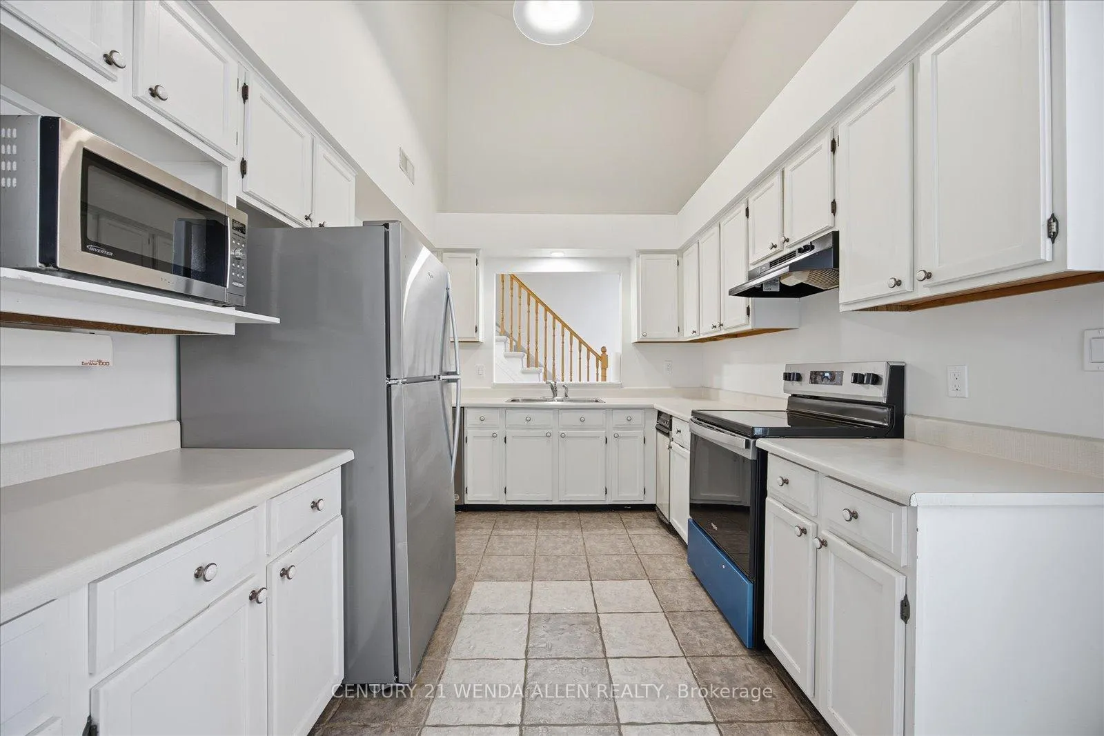 Photo 10 of Unit D16, 1663 Nash Road, Clarington, Courtice — HOMEH