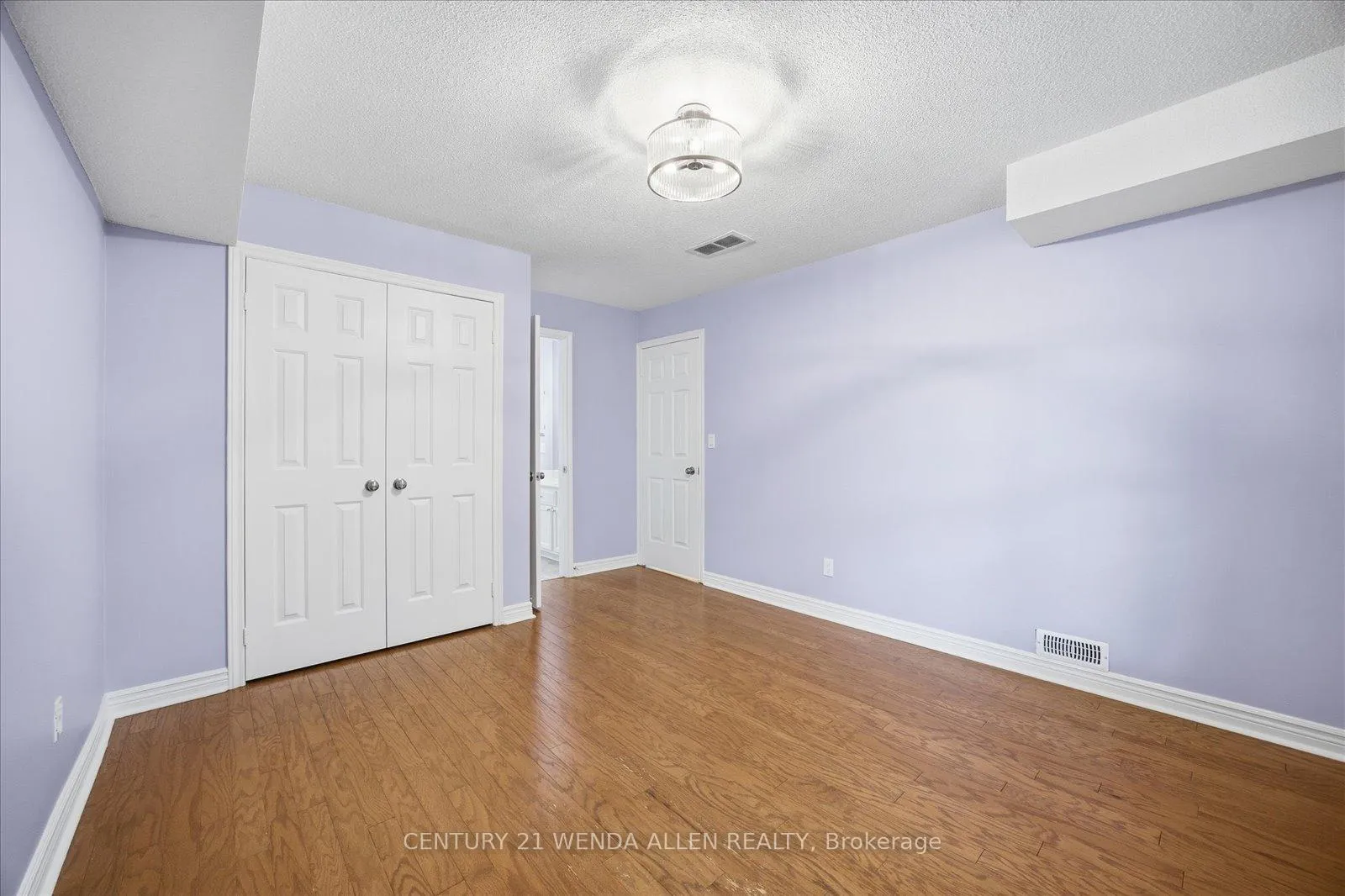 Photo 14 of Unit D16, 1663 Nash Road, Clarington, Courtice — HOMEH