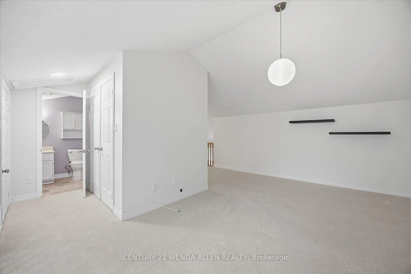 Photo 20 of Unit D16, 1663 Nash Road, Clarington, Courtice — HOMEH