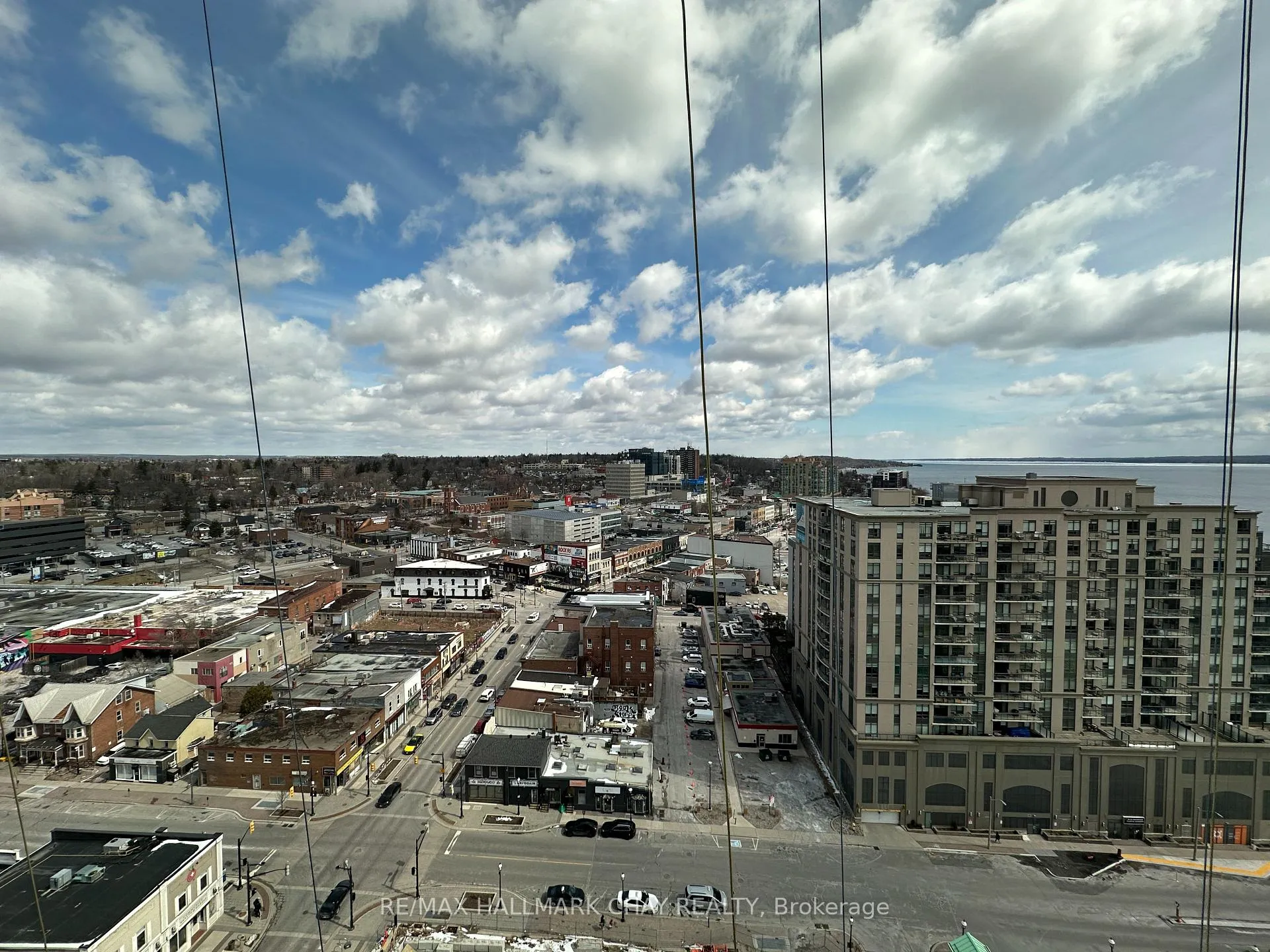 Photo 12 of Unit 1506, 39 Mary Street, Barrie, City Centre — HOMEH