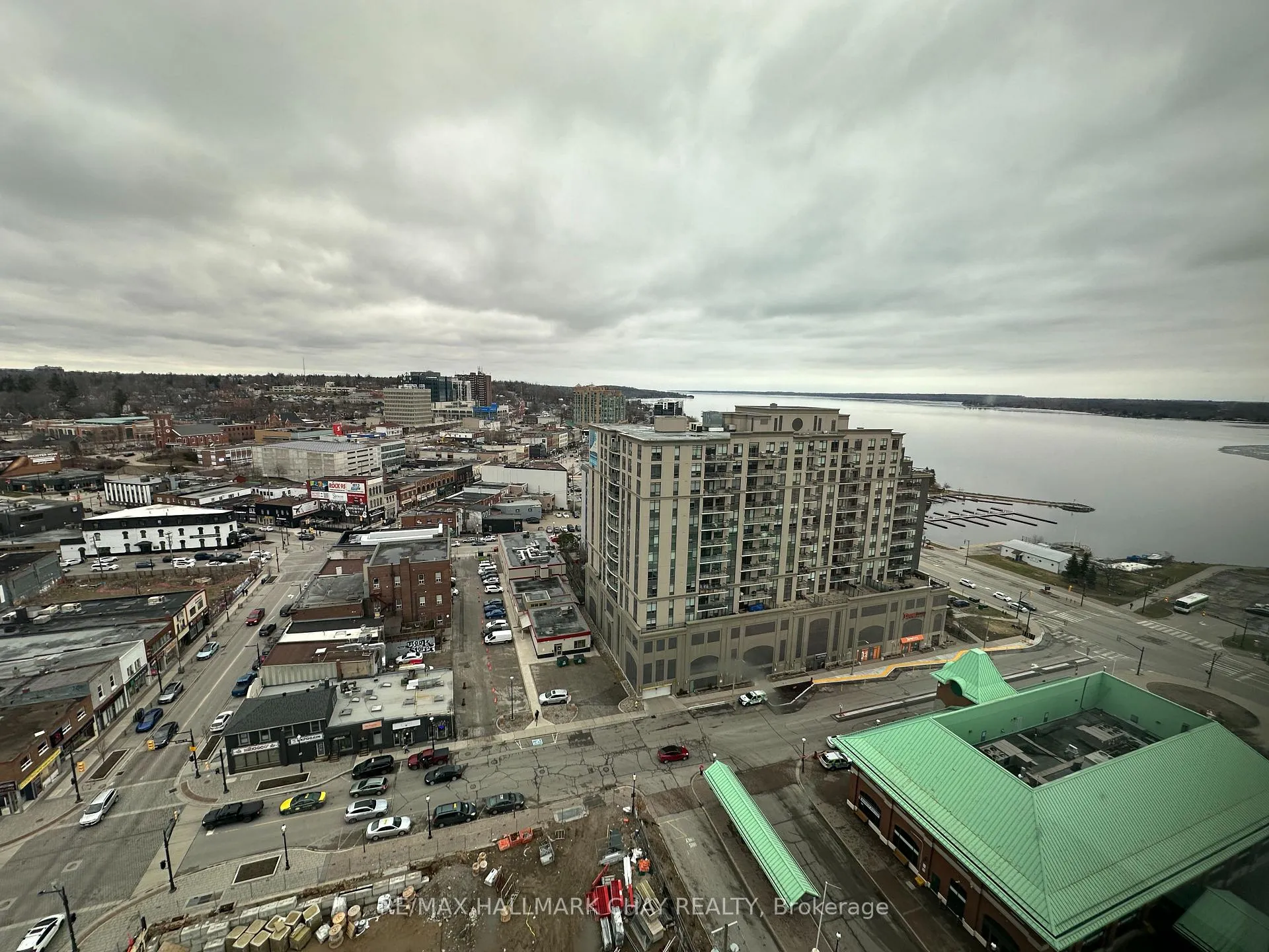 Photo 25 of Unit 1506, 39 Mary Street, Barrie, City Centre — HOMEH