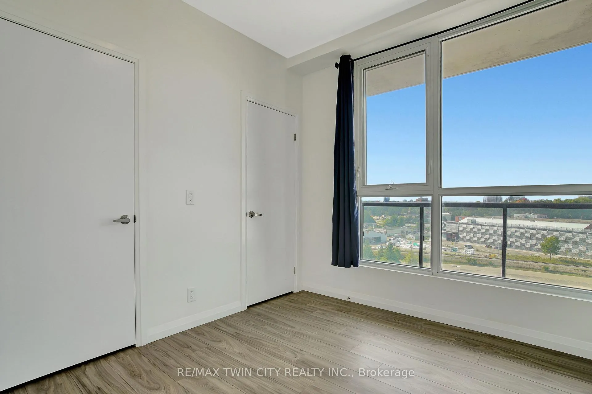 Photo 22 of Unit 1009, 104 Garment Street, Kitchener, City Commercial Core — HOMEH