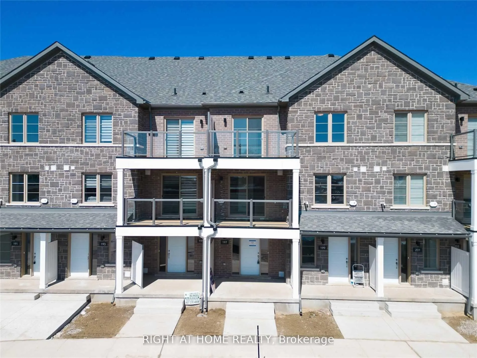 Photo 1 of Unit 197, 205 West Oak Terrace N, Kitchener, Rosenburg — HOMEH