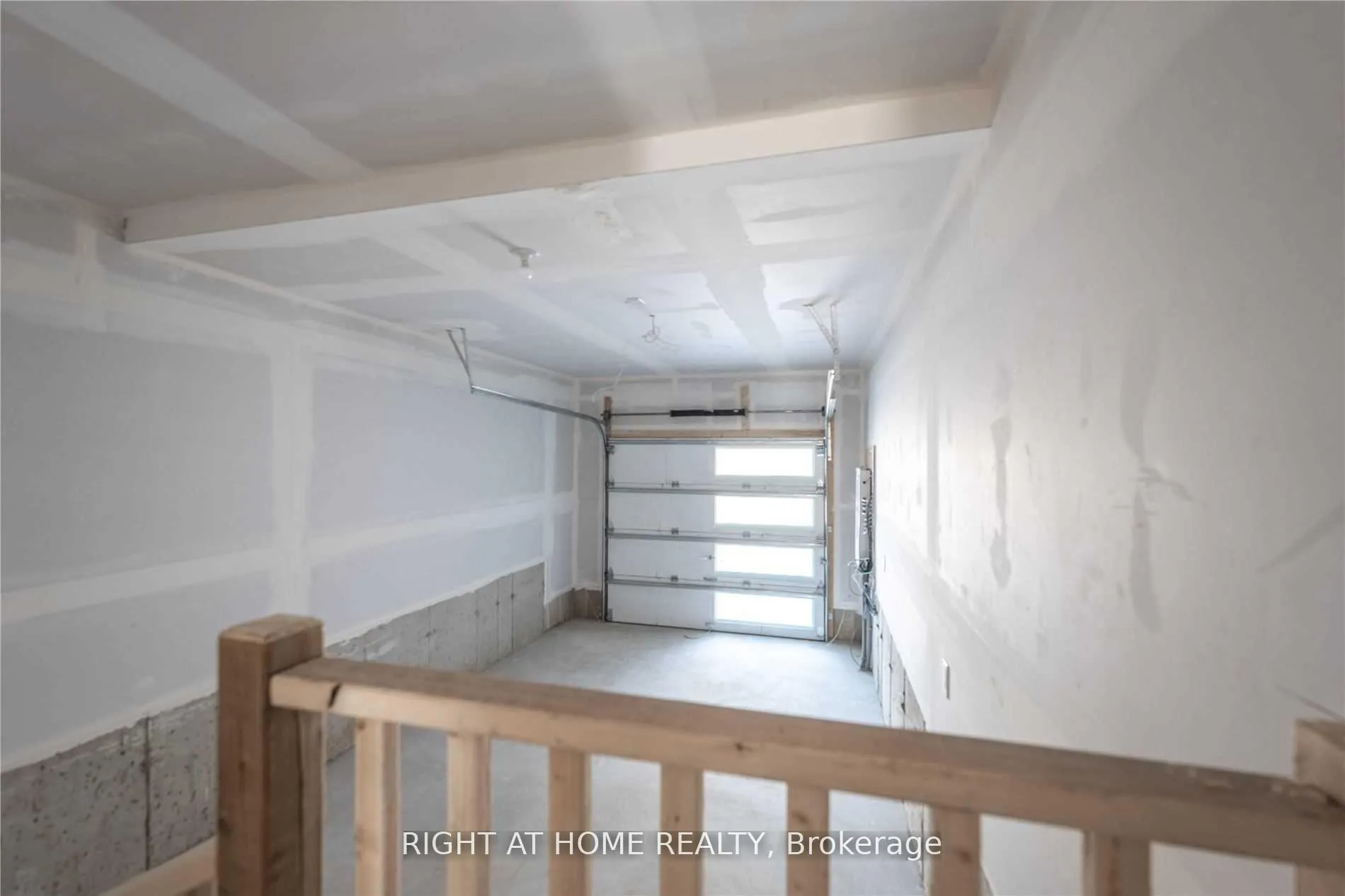 Photo 10 of Unit 197, 205 West Oak Terrace N, Kitchener, Rosenburg — HOMEH