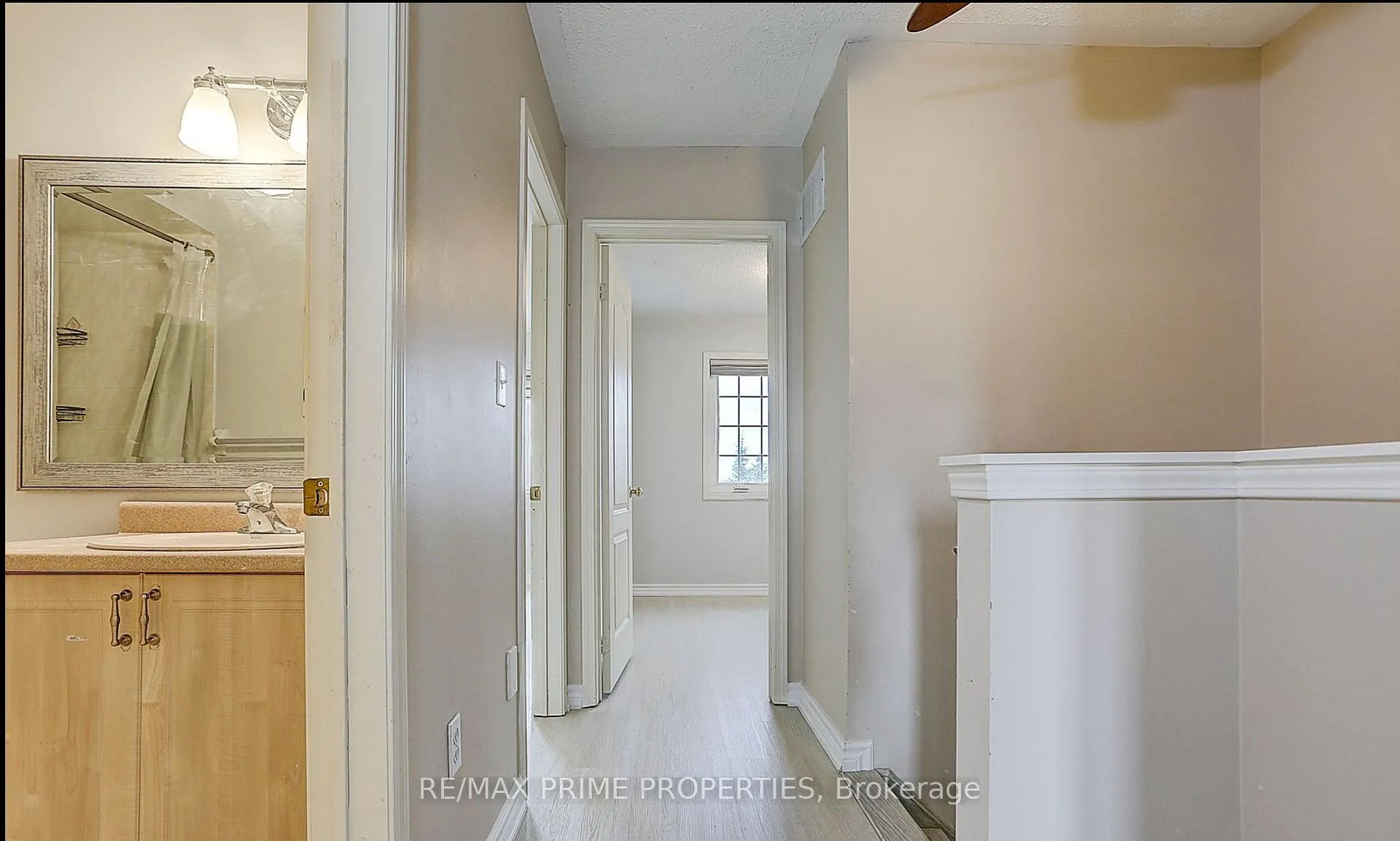 Photo 10 of 5 Woltner Way N, Markham, Village Green-South Unionville — HOMEH