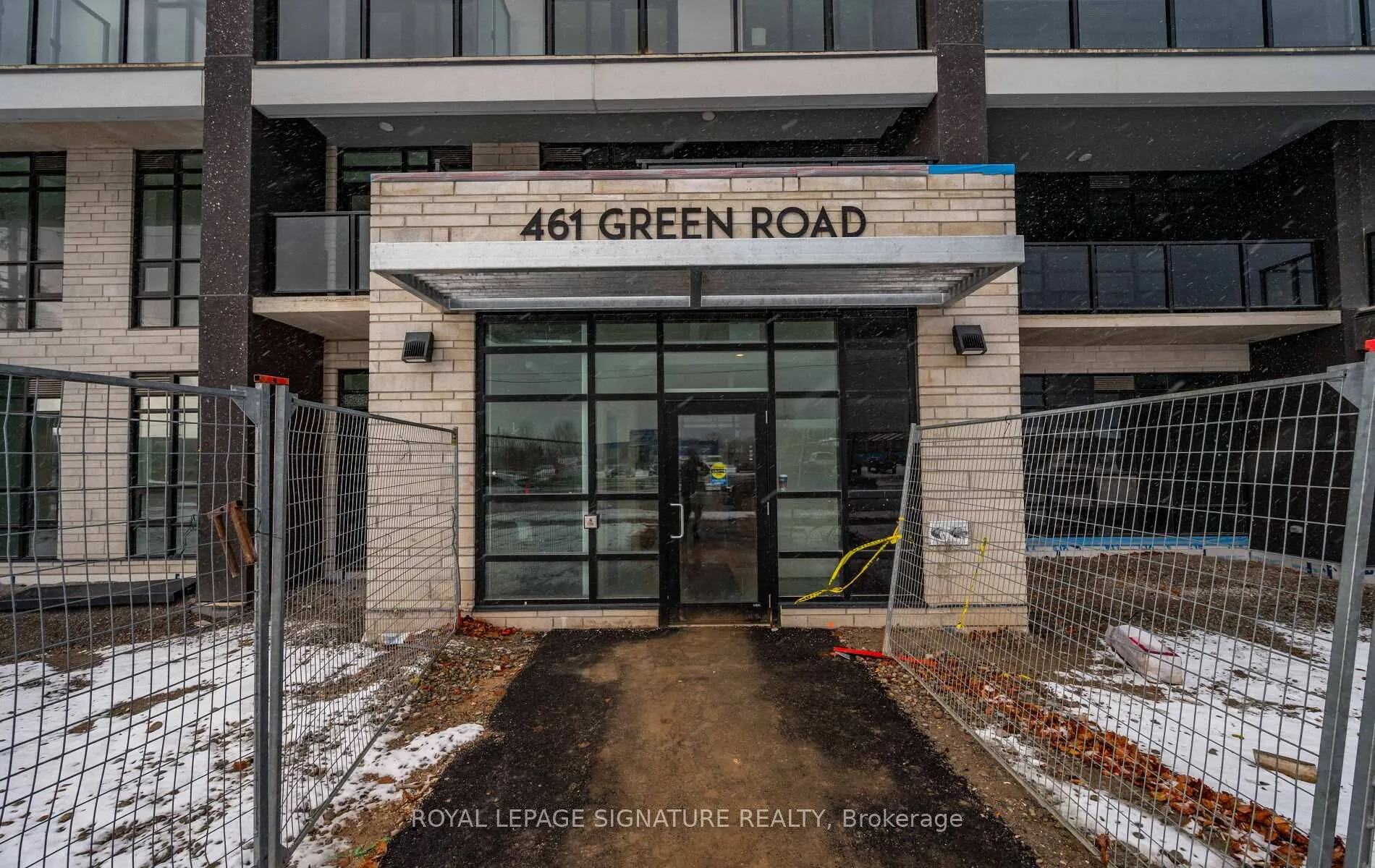 Photo 2 of Unit 303, 461 Green Road, Hamilton, Stoney Creek — HOMEH