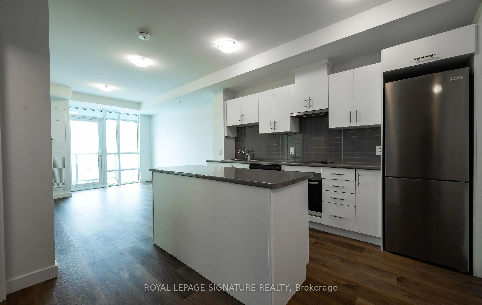 Photo 7 of Unit 303, 461 Green Road, Hamilton, Stoney Creek — HOMEH
