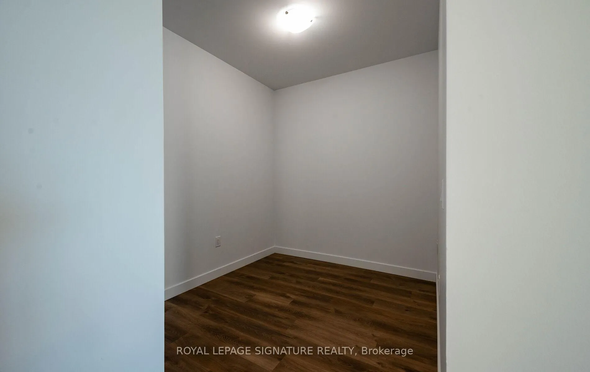 Photo 26 of Unit 303, 461 Green Road, Hamilton, Stoney Creek — HOMEH