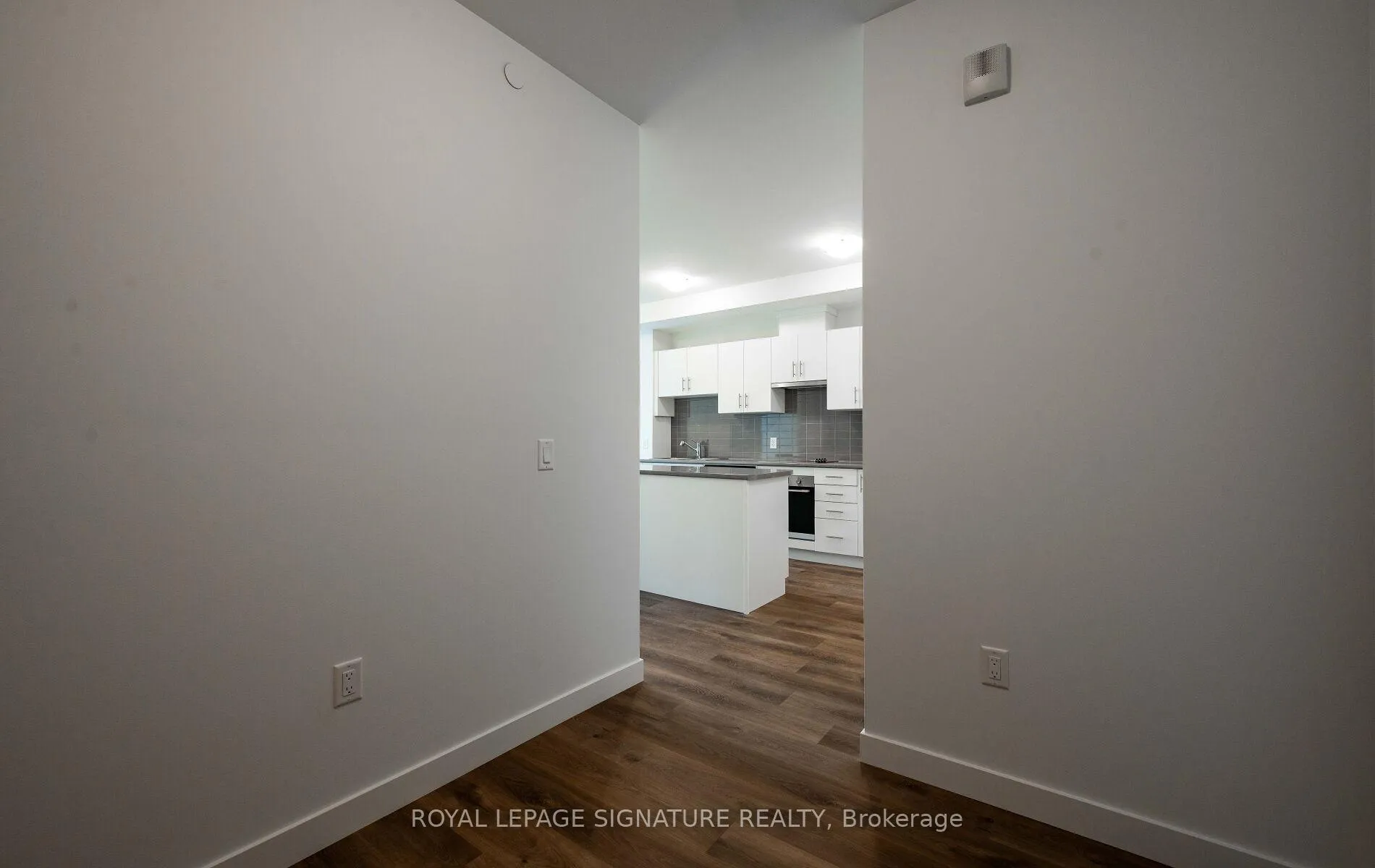 Photo 29 of Unit 303, 461 Green Road, Hamilton, Stoney Creek — HOMEH