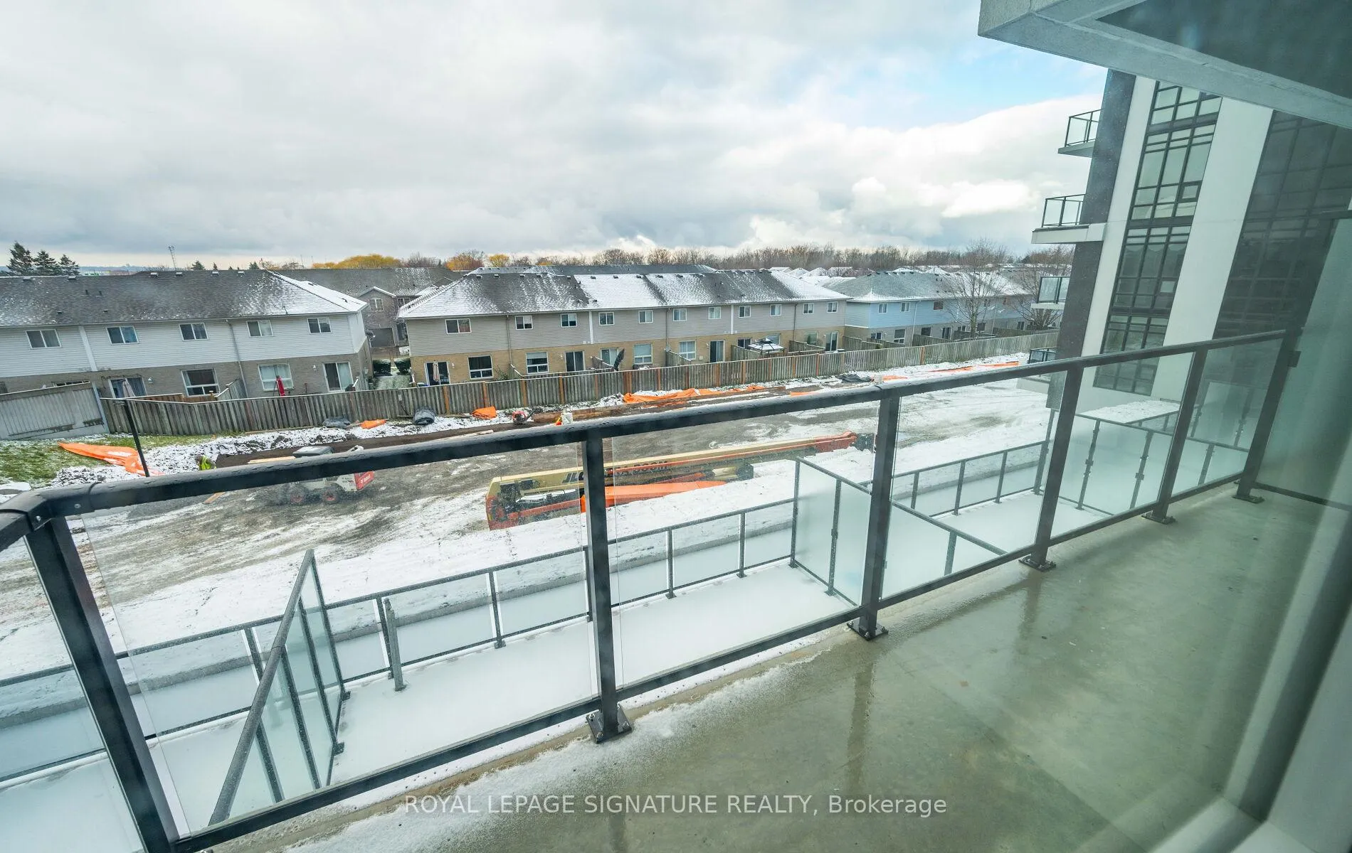 Photo 39 of Unit 303, 461 Green Road, Hamilton, Stoney Creek — HOMEH