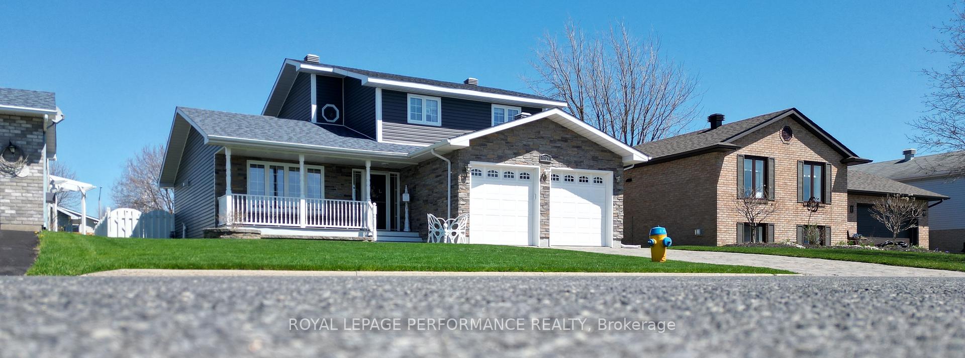 Photo 2 of 1729 MacIntyre Avenue, Cornwall — HOMEH