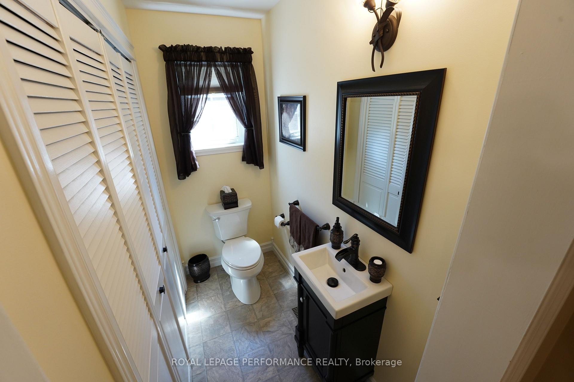 Photo 19 of 1729 MacIntyre Avenue, Cornwall — HOMEH