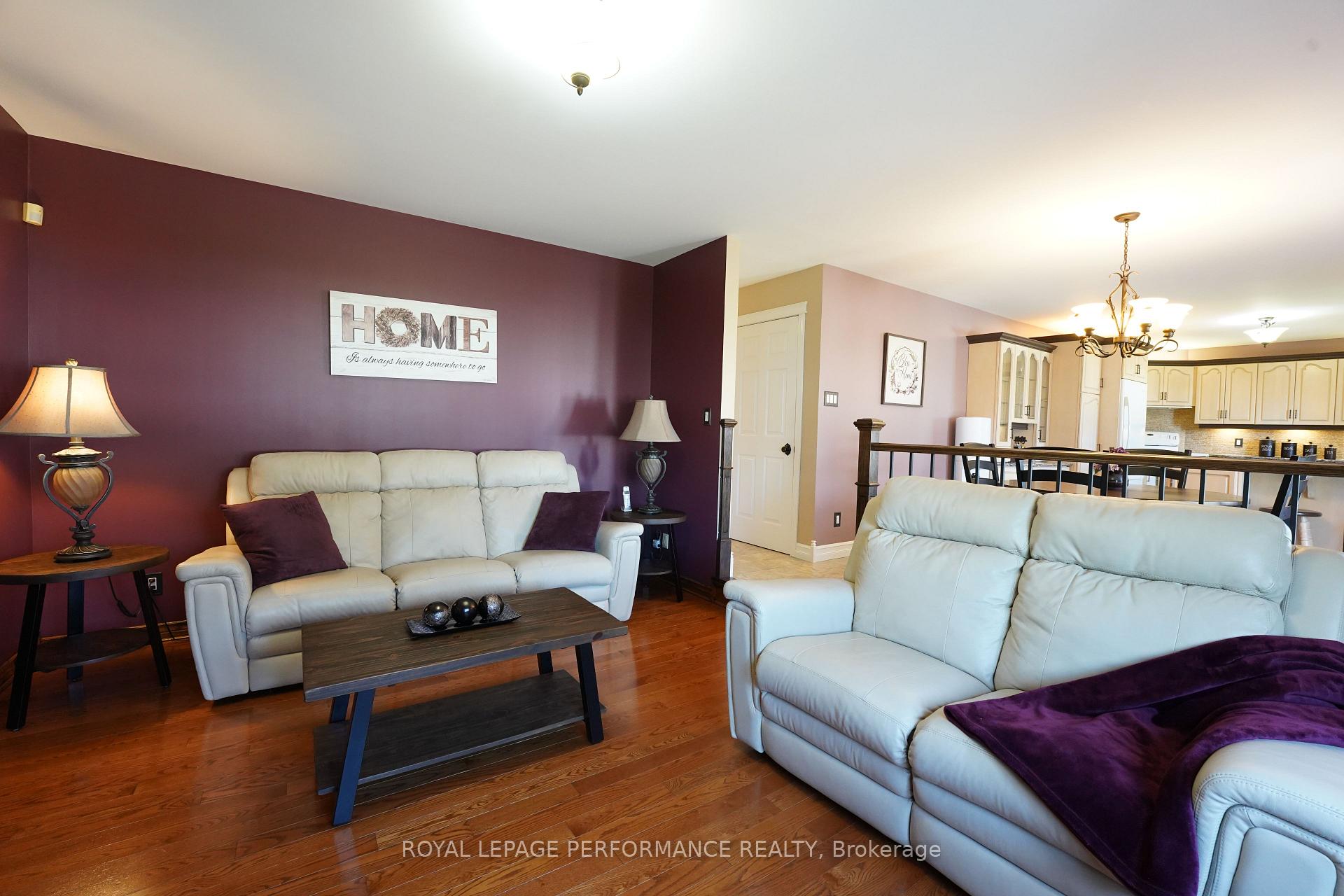 Photo 25 of 1729 MacIntyre Avenue, Cornwall — HOMEH