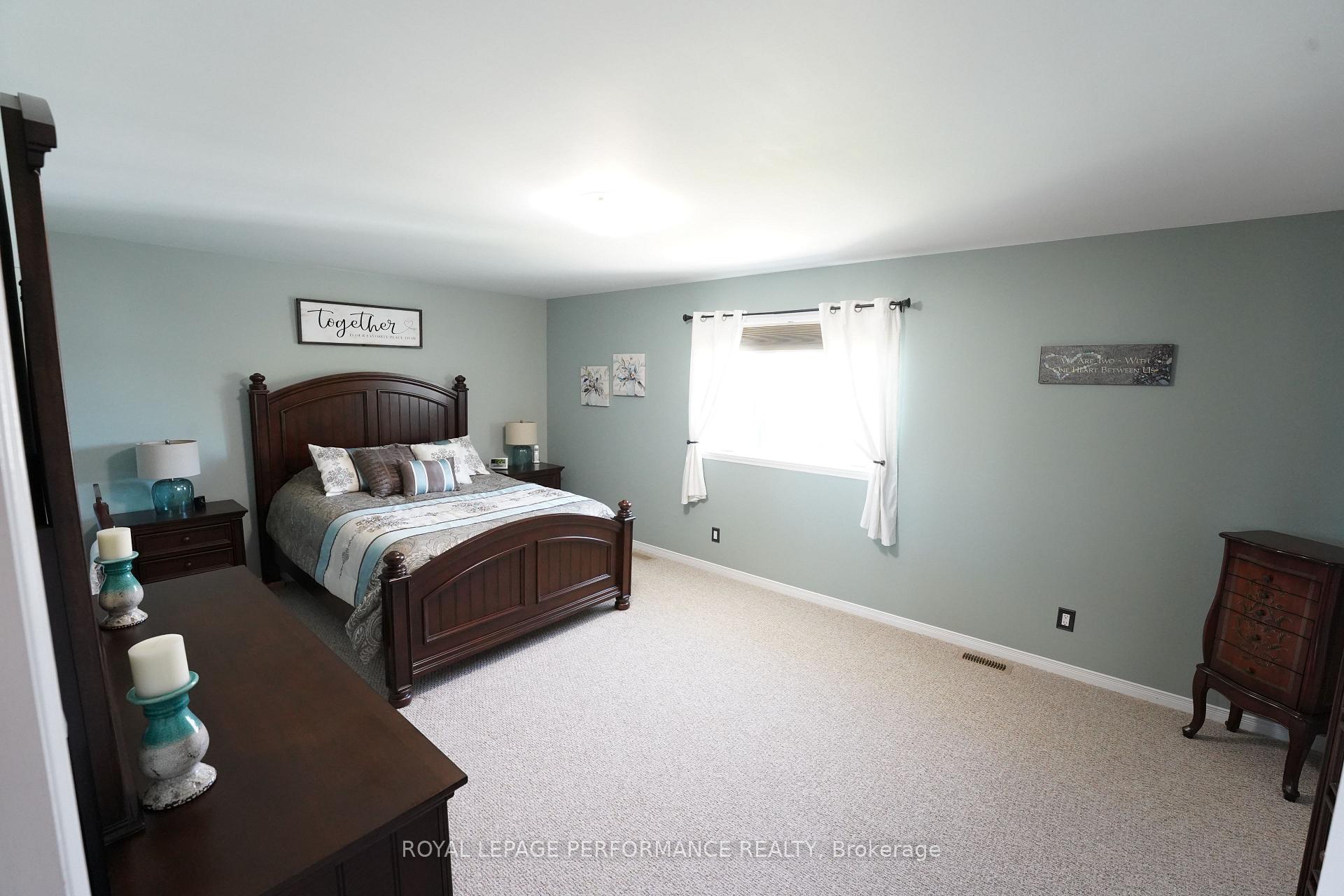 Photo 31 of 1729 MacIntyre Avenue, Cornwall — HOMEH
