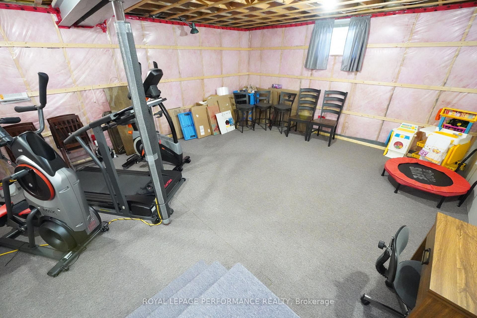 Photo 40 of 1729 MacIntyre Avenue, Cornwall — HOMEH