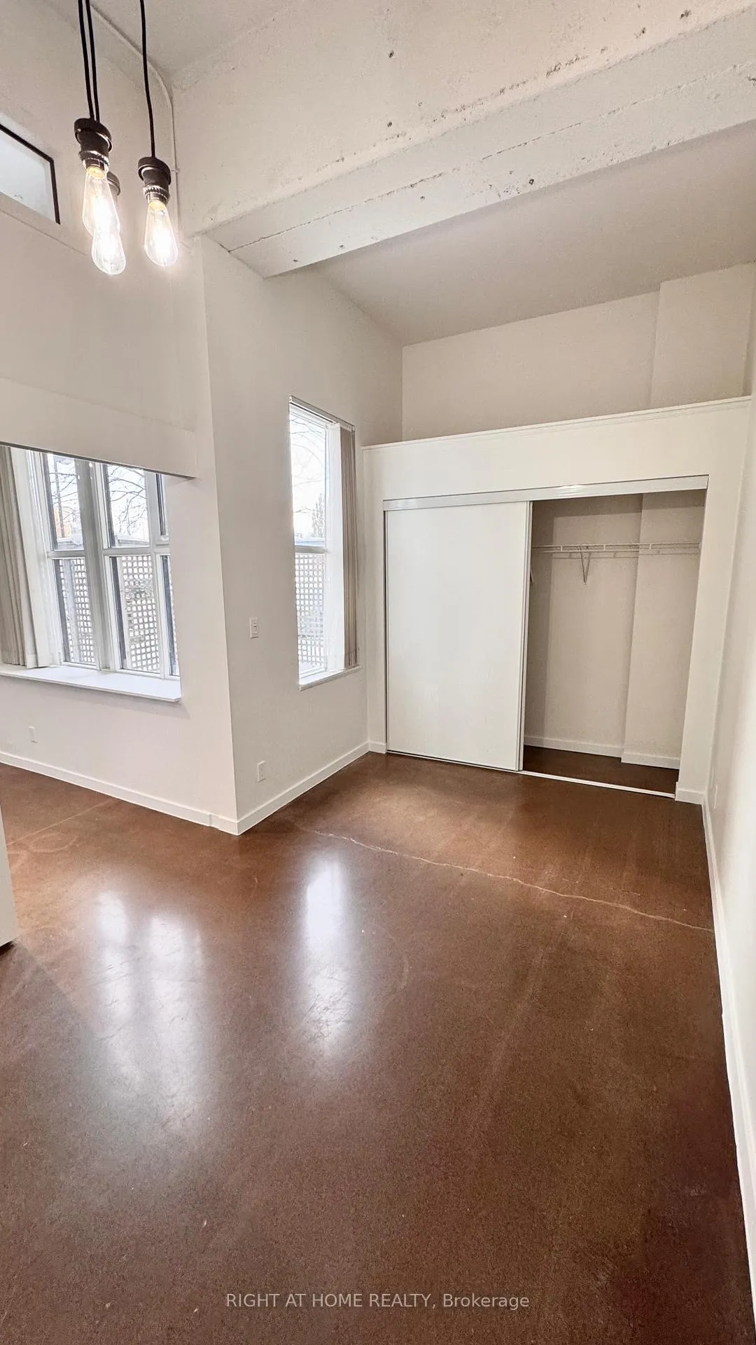 Photo 7 of Unit 101, 410 King Street W, Kitchener, City Commercial Core — HOMEH