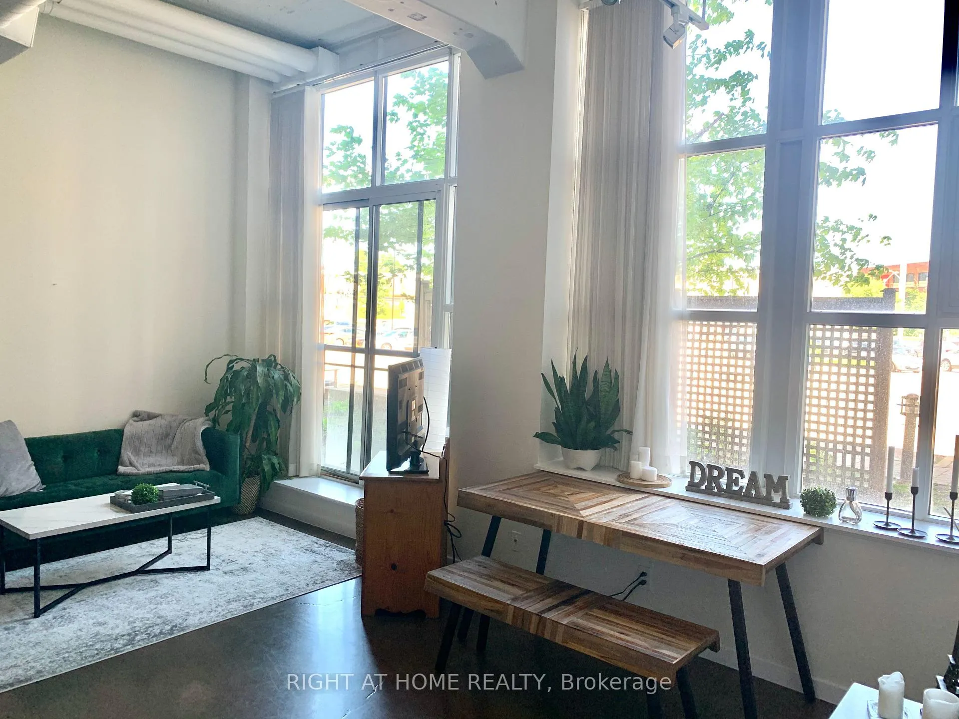 Photo 18 of Unit 101, 410 King Street W, Kitchener, City Commercial Core — HOMEH